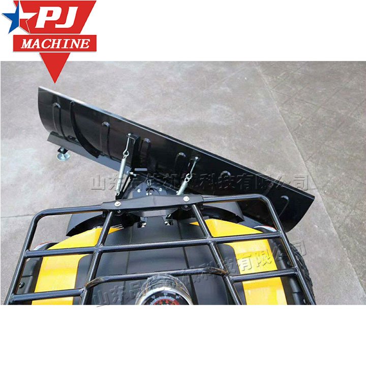Four-wheel Snowplow With a Driving Snow Shovel Vehicle Atv Snow Plow Vehicle