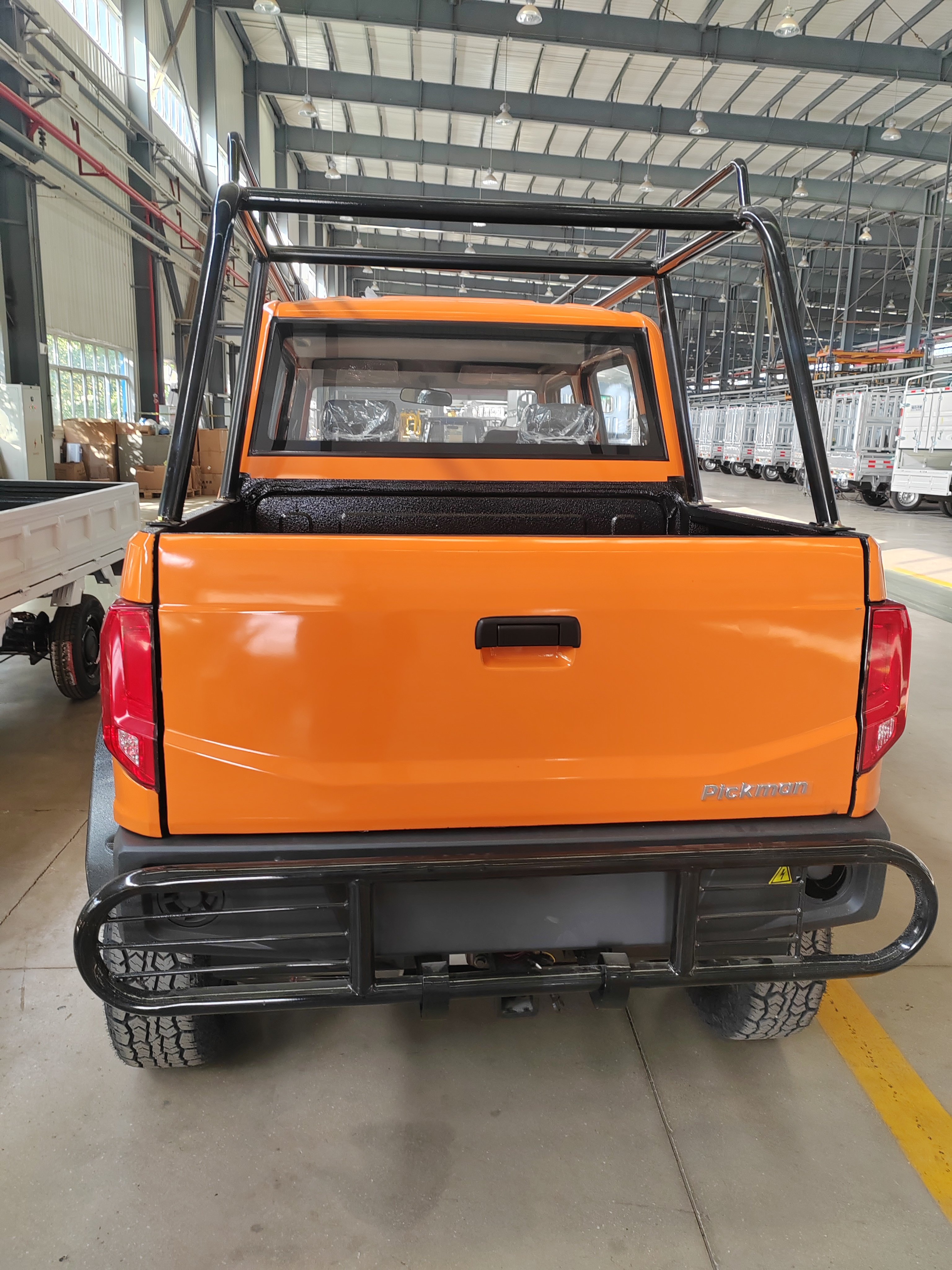 Factory High Quality Pickup Electric Passenger Truck Car New Electric Car Mini Small 4x4 Truck Electric PickupTruck Cargo Trucks