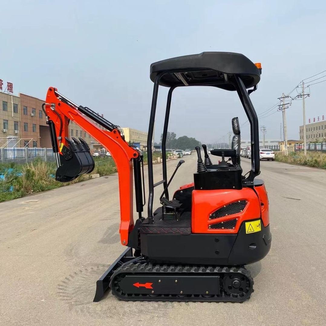 China Factory 1.5ton 2ton Mini Excavator 360 Degree Atv Towable Digger Excavator