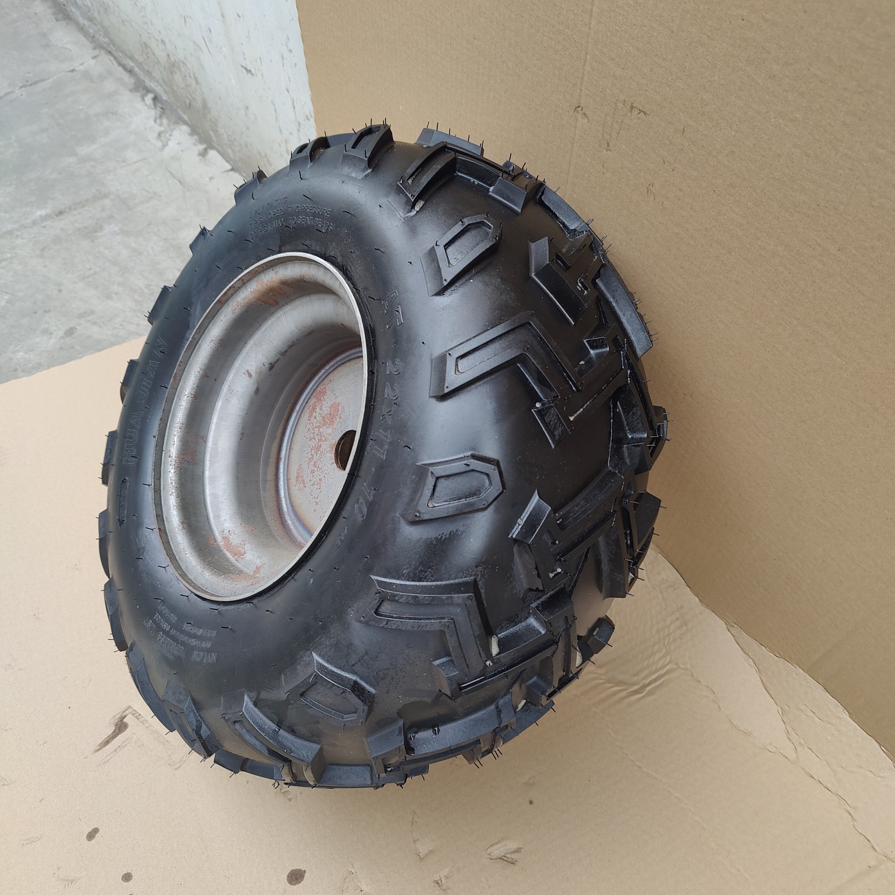 22x11-10 Inch Rubber ATV Tubeless Tires for ATV Lawn Mower Utility Turf Garden Golf Cart