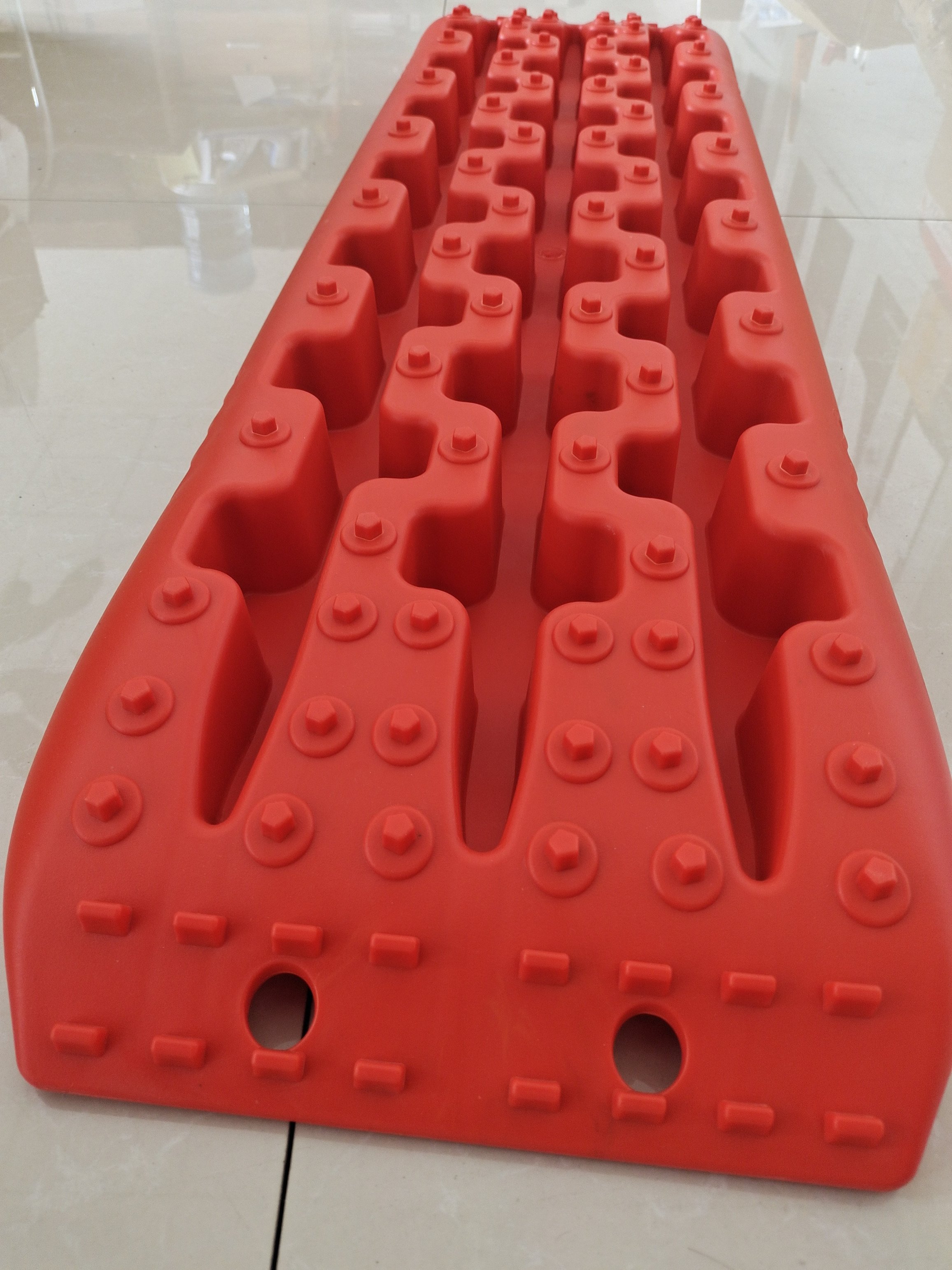 4x4 Offroad Traction Recovery Tracks Tire Traction Mat 4X4 ATV UTV Car Traction Pads
