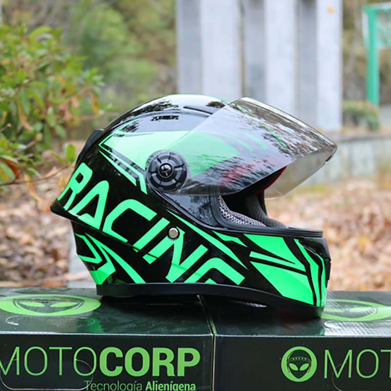 Factory OEM Custom logo Children Motorcycle Helmet Go-kart ATV Dirk Bike Full Face Helmet for Kids