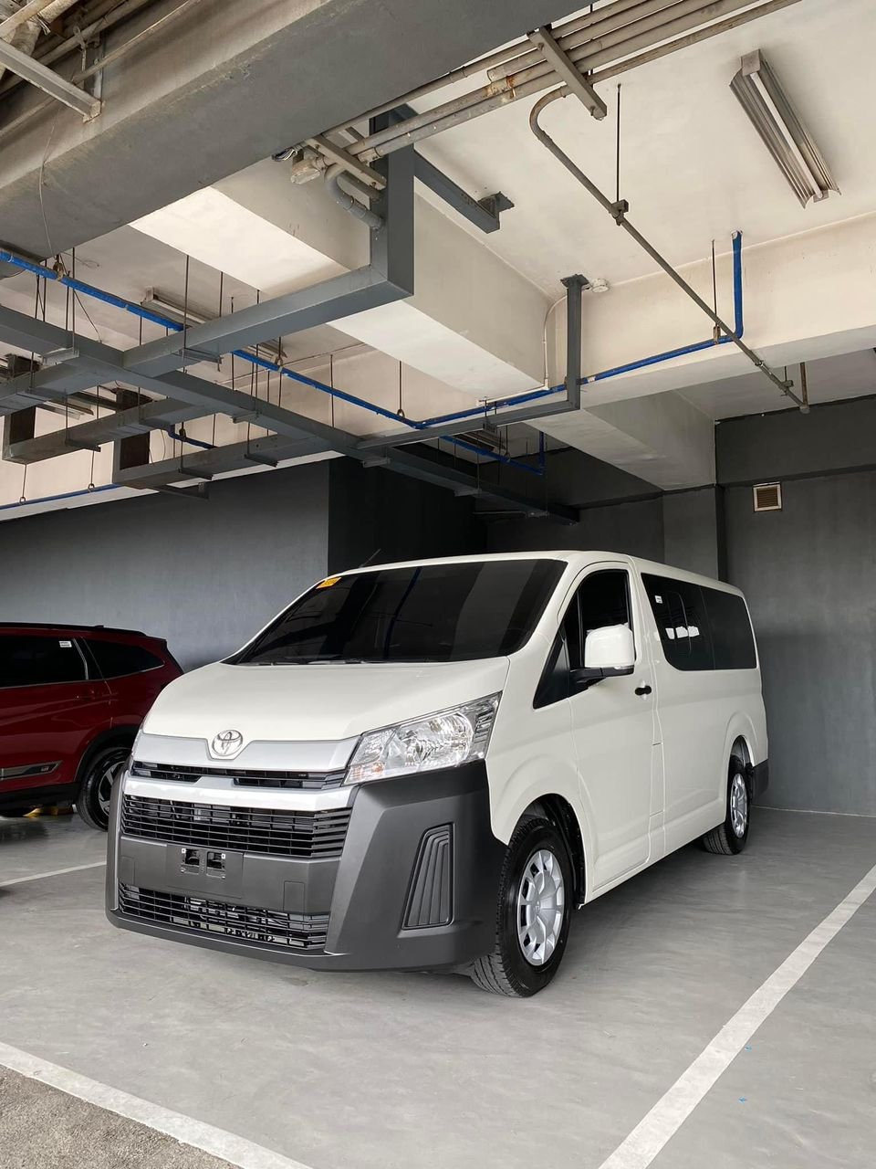 Neatly Used 2022 Toyota Hiace 2.8