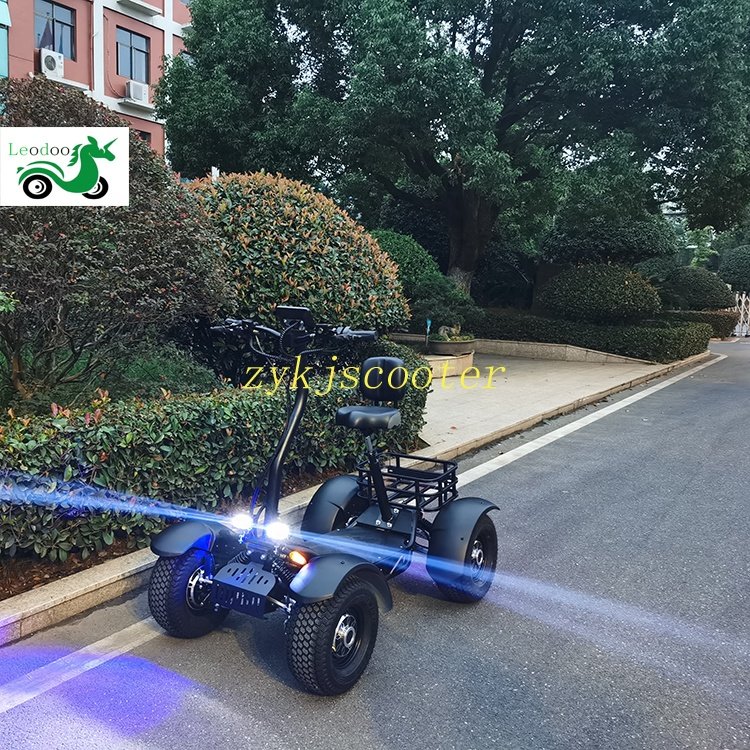 Lithium Battery Personal Dynamic Golf Carts 4 Wheel Electric Scooter