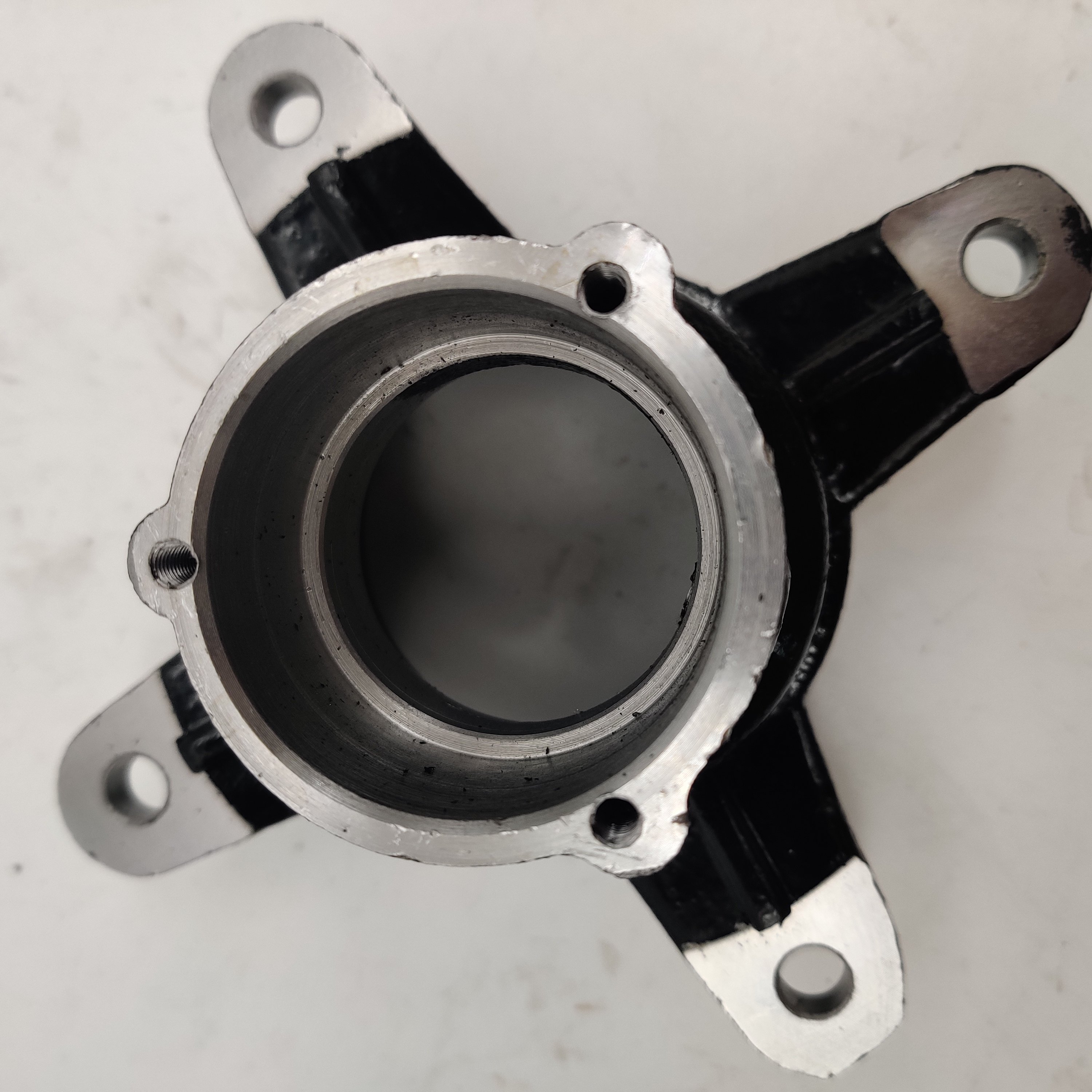 Linhai ATVs Parts 260cc 300cc Linhai Front Wheel Hub 2-4WD 20805A 4x4 Atv/utv Parts & Accessories