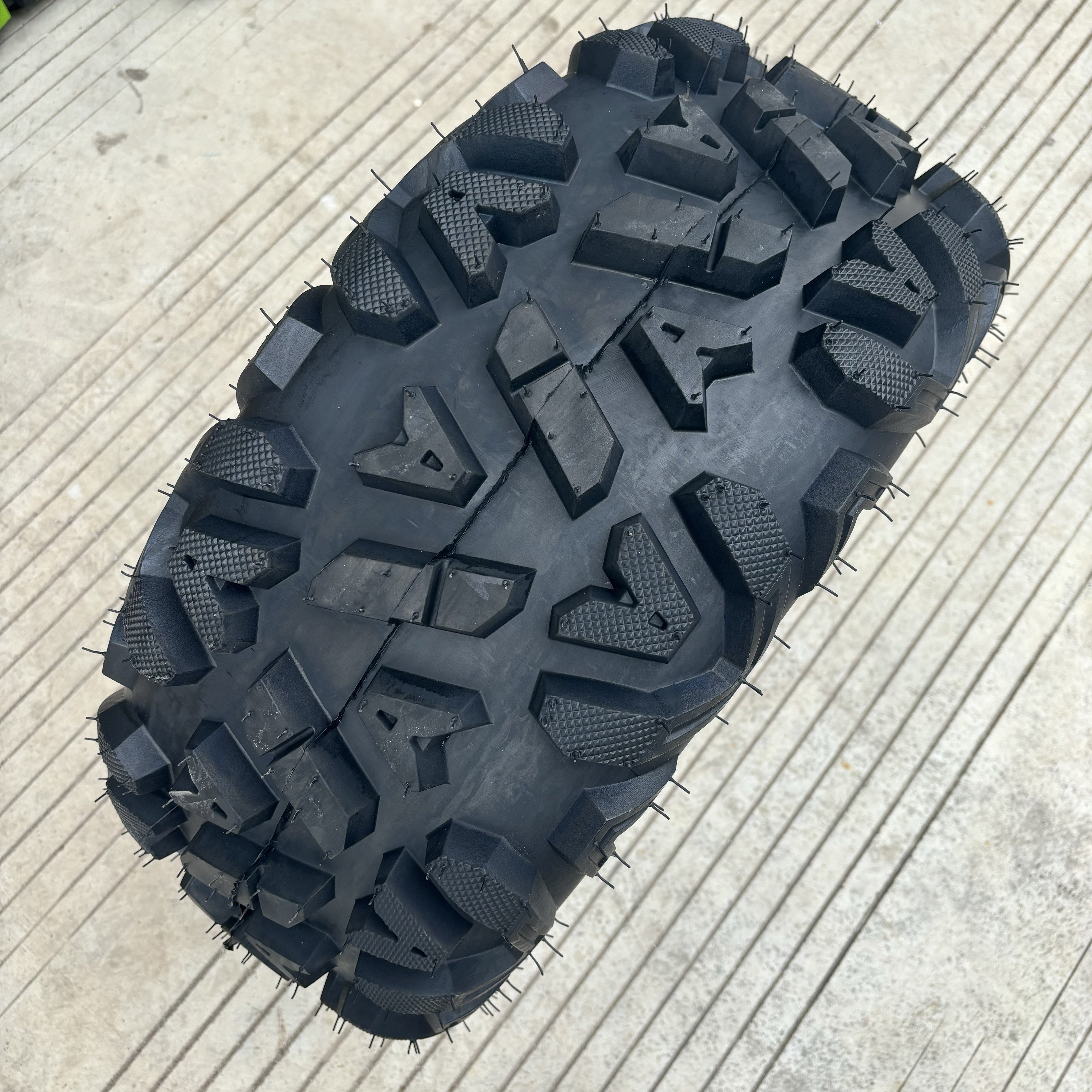 High Quality 26x11-12 Rear Tubeless Tire Factory Hot Selling Bias Design UTV Tyre for Agricultural Motorcycle ATV Tires 26*11-12