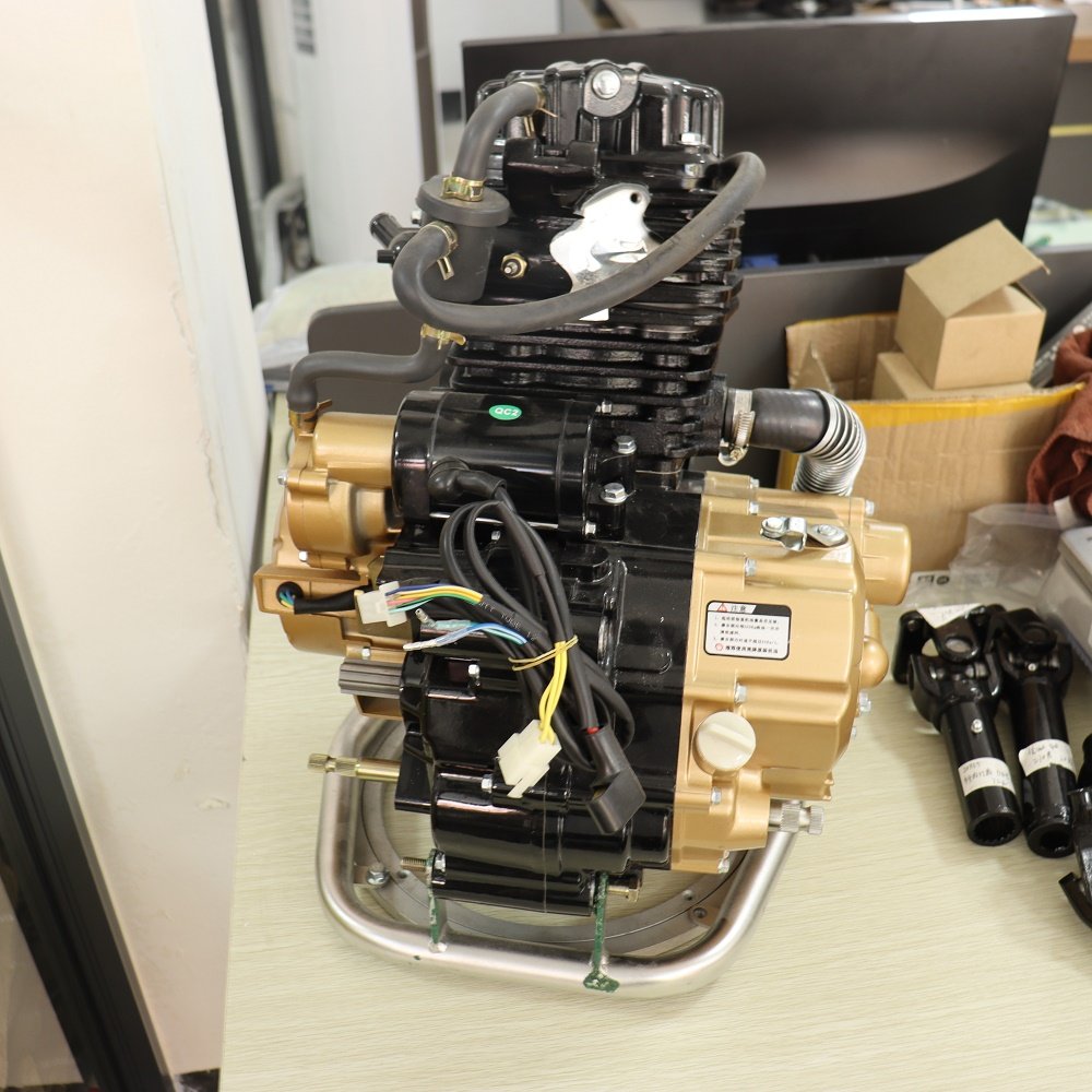 300cc 400cc 250cc Atv Engine Manual Transmission Engine Atv/Utv Parts & Accessories of ZongShen Water Cooling