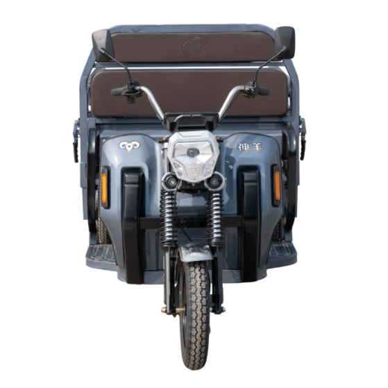 diesel Tricycle 3 Wheel Tricycle18HP 22HP 24HP Diesel Tricycle for Heavy Cargo diesel Oil 3 Wheel Motorcycle