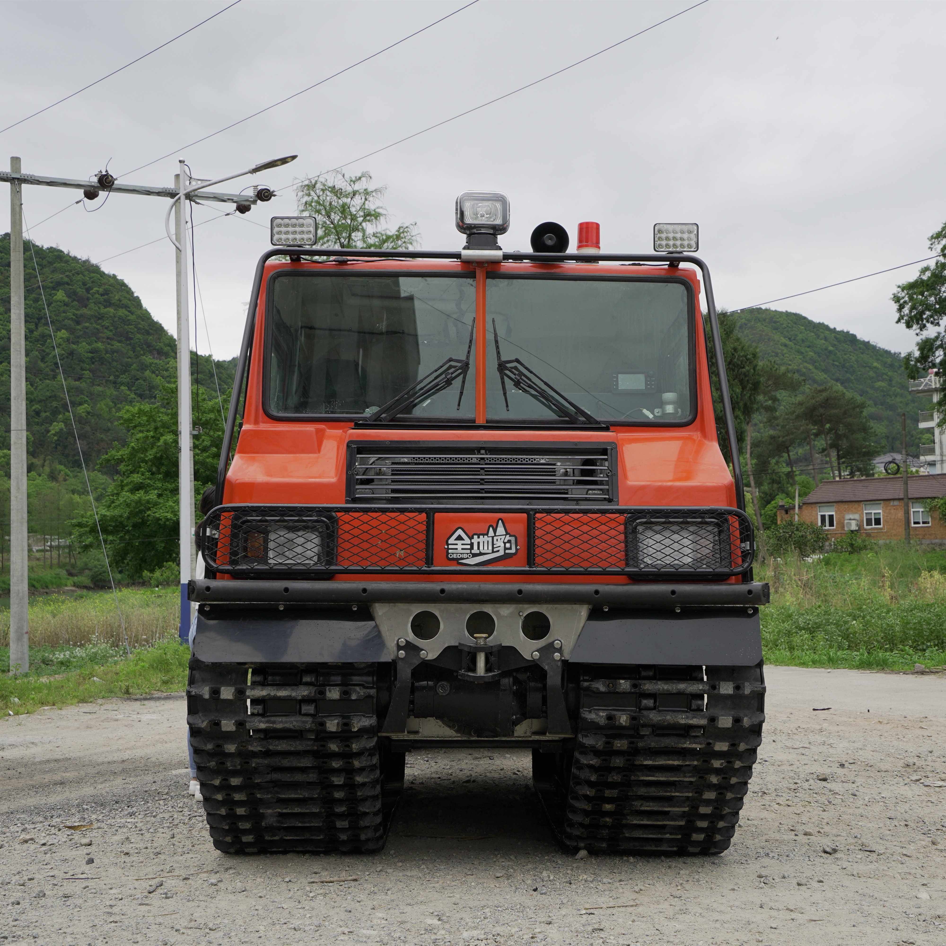 HSD-BV226 ATV/UTV Diesel Powered Tracked All-Terrain Amphibious Vehicle