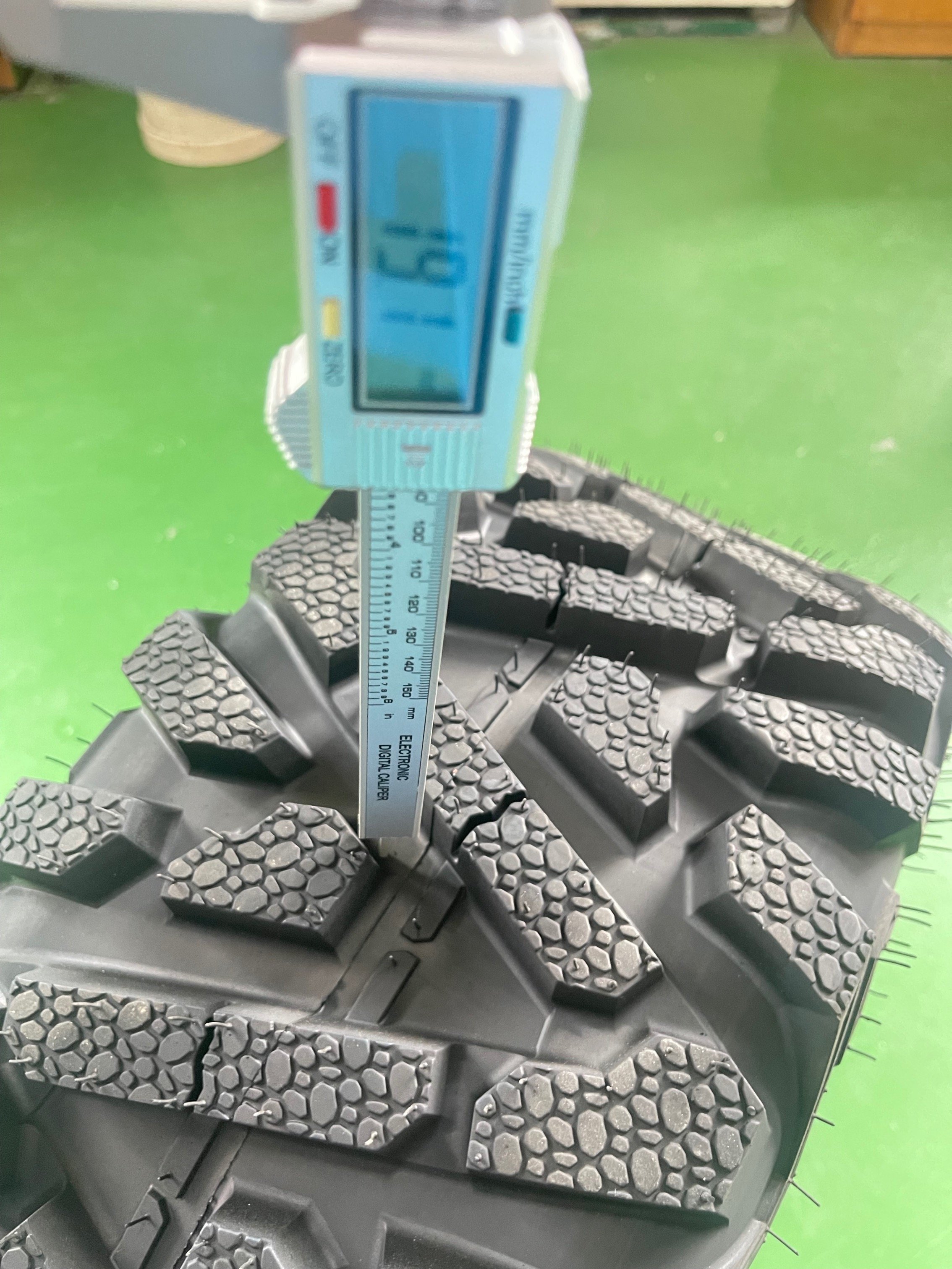 KTA Hot Selling 25-10-12-12PR All Terrian Tire Mud Tires Tubeless High Quality Other Wheels ATV and UTV Tires