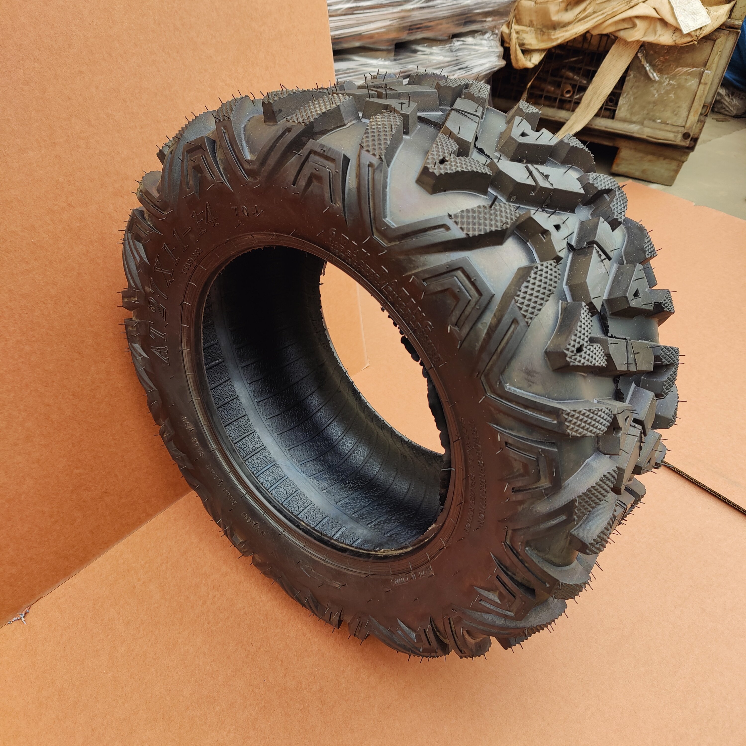 Lower Price ATV and UTV Tires 27x11-14 Tread Blocks Pattern Durable Tubeless Rubber Trailer Tires