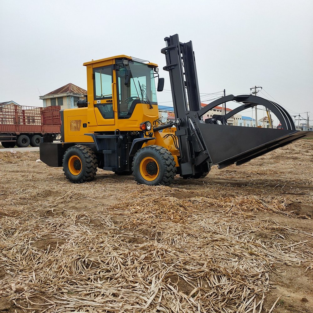 Factory Direct 3 Ton Diesel Engine Forklift 4WD Compact Off-Road Pallet Truck Seat Operator Used Farm Offroad Wheels Tires