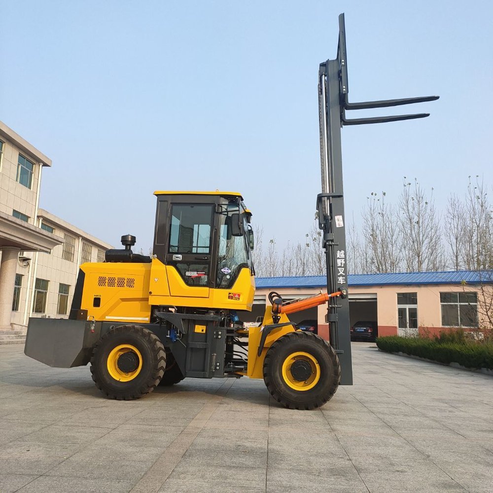 Factory Direct 3 Ton Diesel Engine Forklift 4WD Compact Off-Road Pallet Truck Seat Operator Used Farm Offroad Wheels Tires