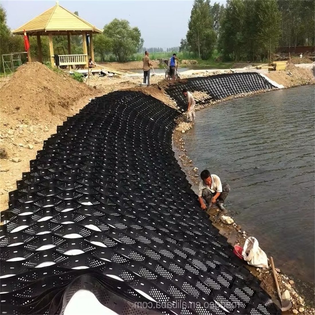 High Quality Commercial Grade HDPE Geocell Price 2" Ground Grid Heavy Duty Gravel Stabilizer for Sheds, Pathway, ATV and Patios