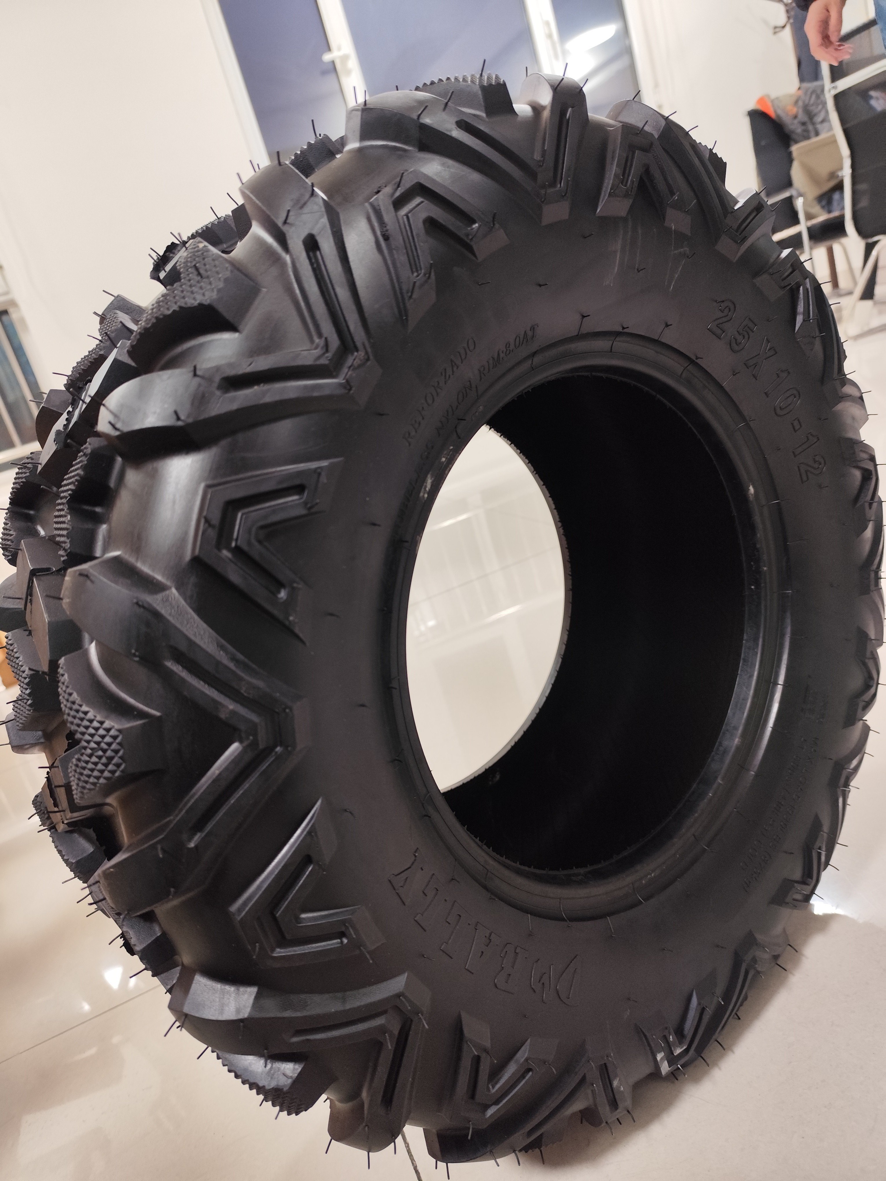 High Performance New Used Condition 12-Inch Tire ATV/UTV Tubeless Tyre Wheels 25x8-12 25x10-12 ATV Tires