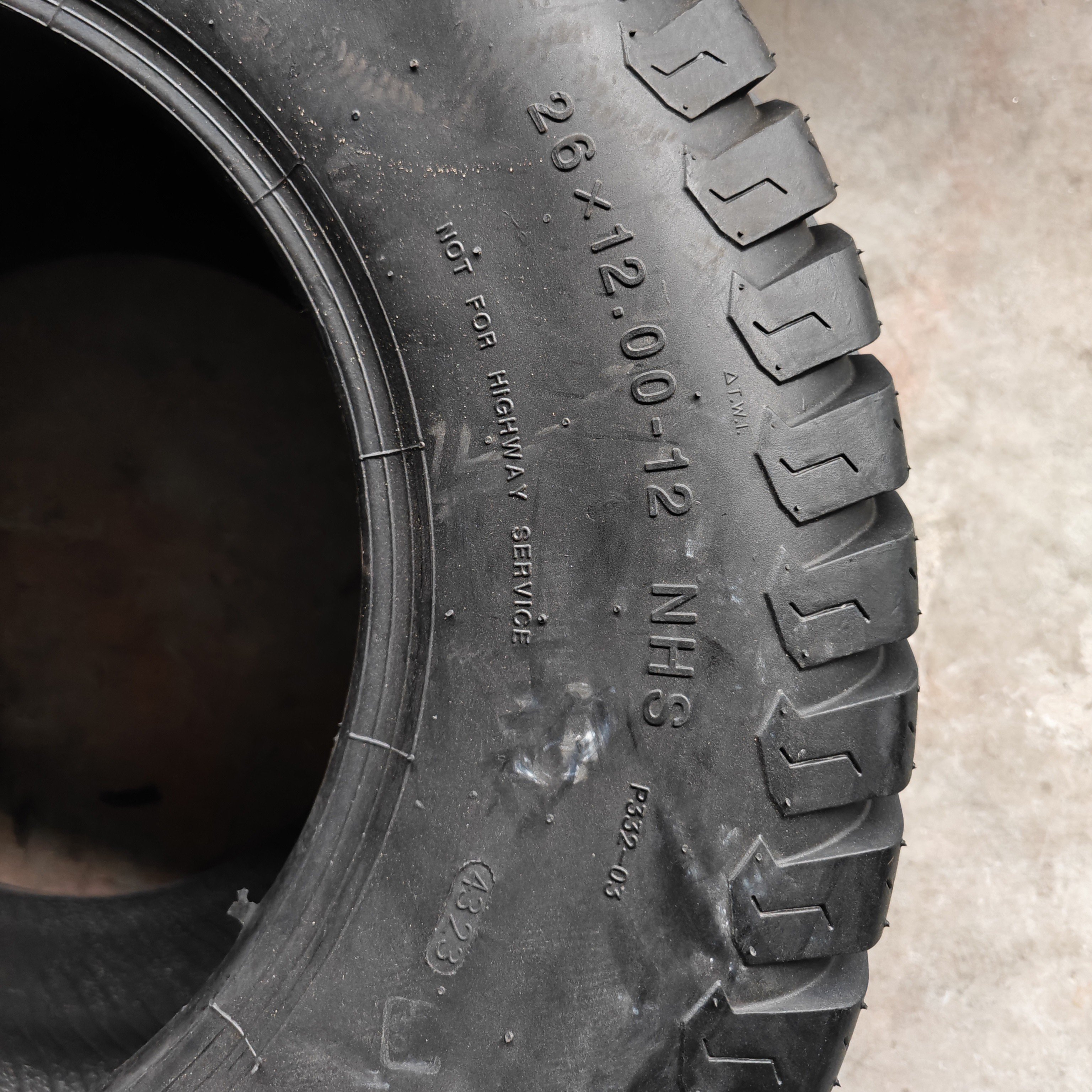 WANDA Lawn Mower Garden P332 26*12-12 6ply Trolley Tires Agriculture Tractor Tires Turf Tires ATV/UTV Parts