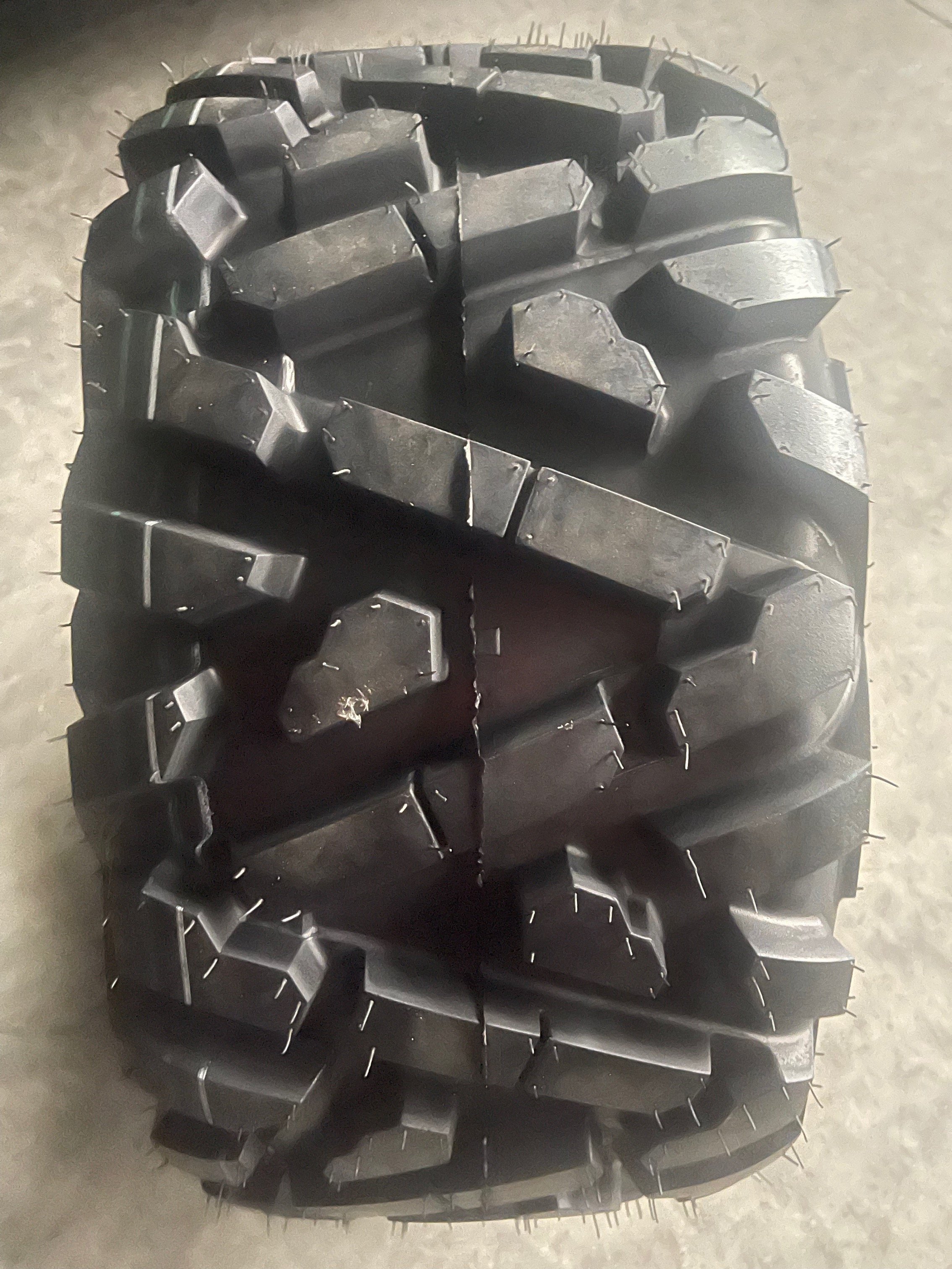 KTA High Reliability 25X10-12 ATV Wear-Resisting Offroad Wheels & Tires Tubeless ATV Lawn Mower ATV and UTV Tires