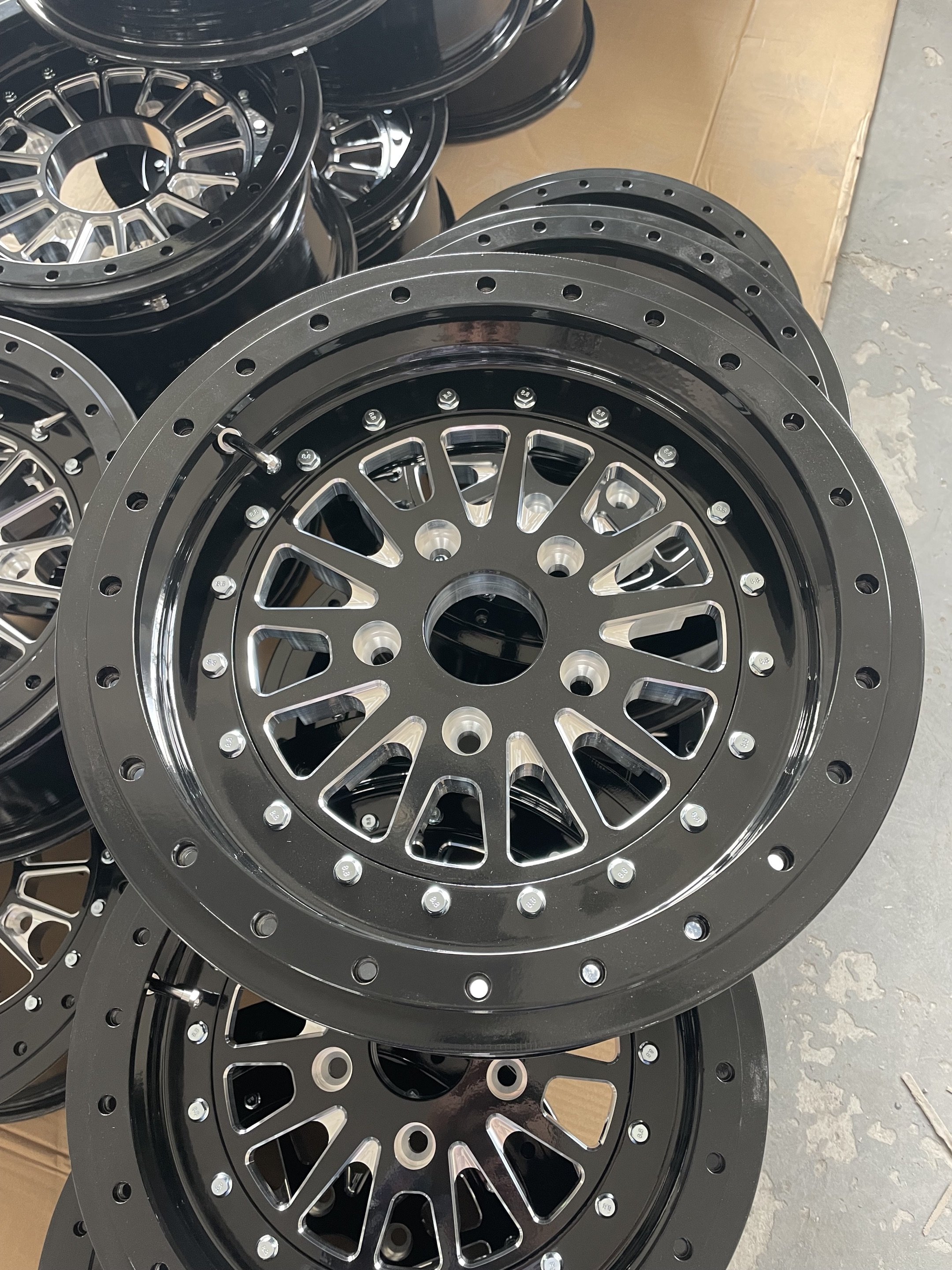 Side by Sides 4x4 ATV UTV Parts 15x7 4+3 5/114.3 UTV Wheels Rims15inch 3 Piece Beadlock Wheels for Polaris RZR Pro