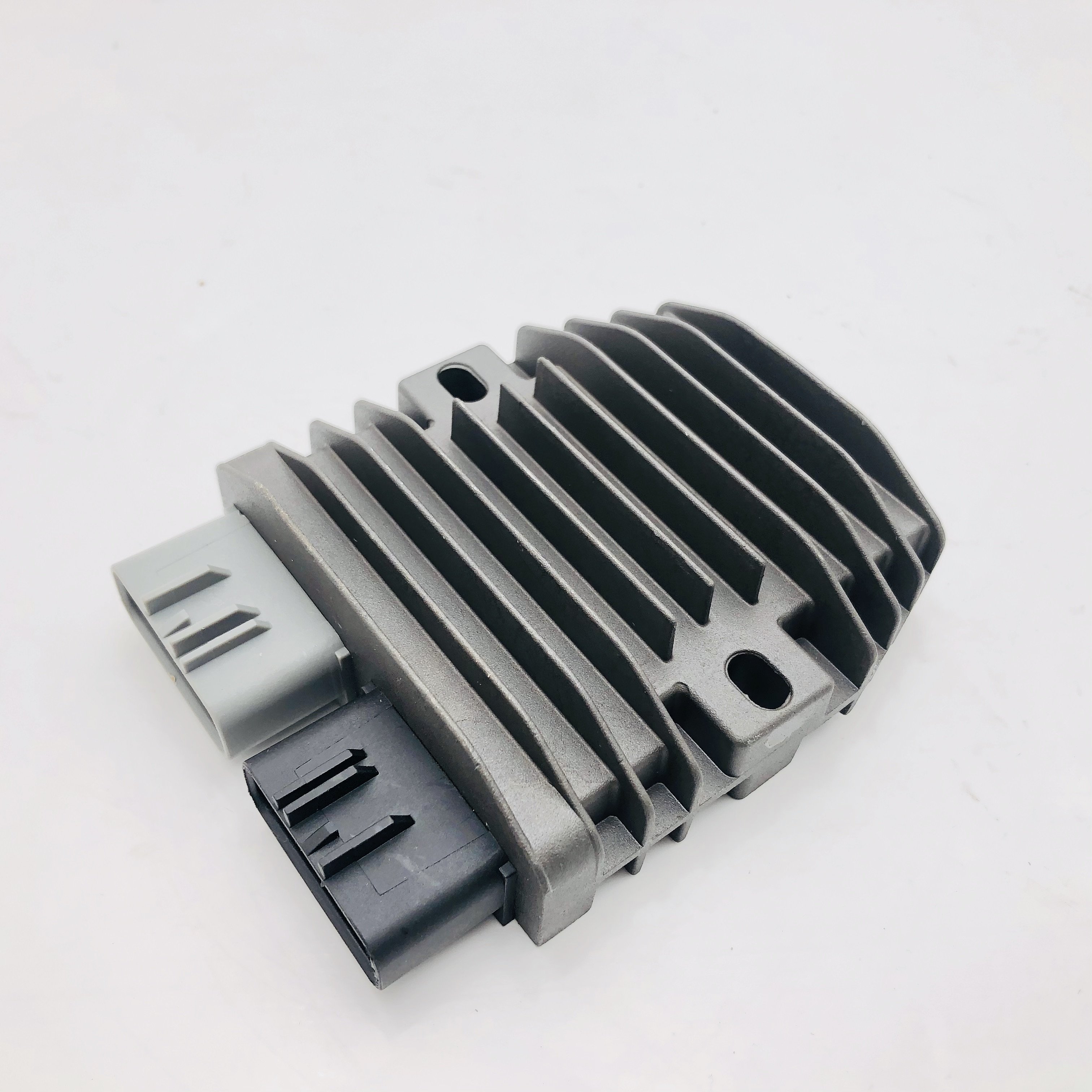 Voltage Rectifier Regulator ATVs Parts OEM 4012941 01AA-177000F BRP FH020AA FH010AA SH775AA Polari 570 800 1000 Regulator RZR