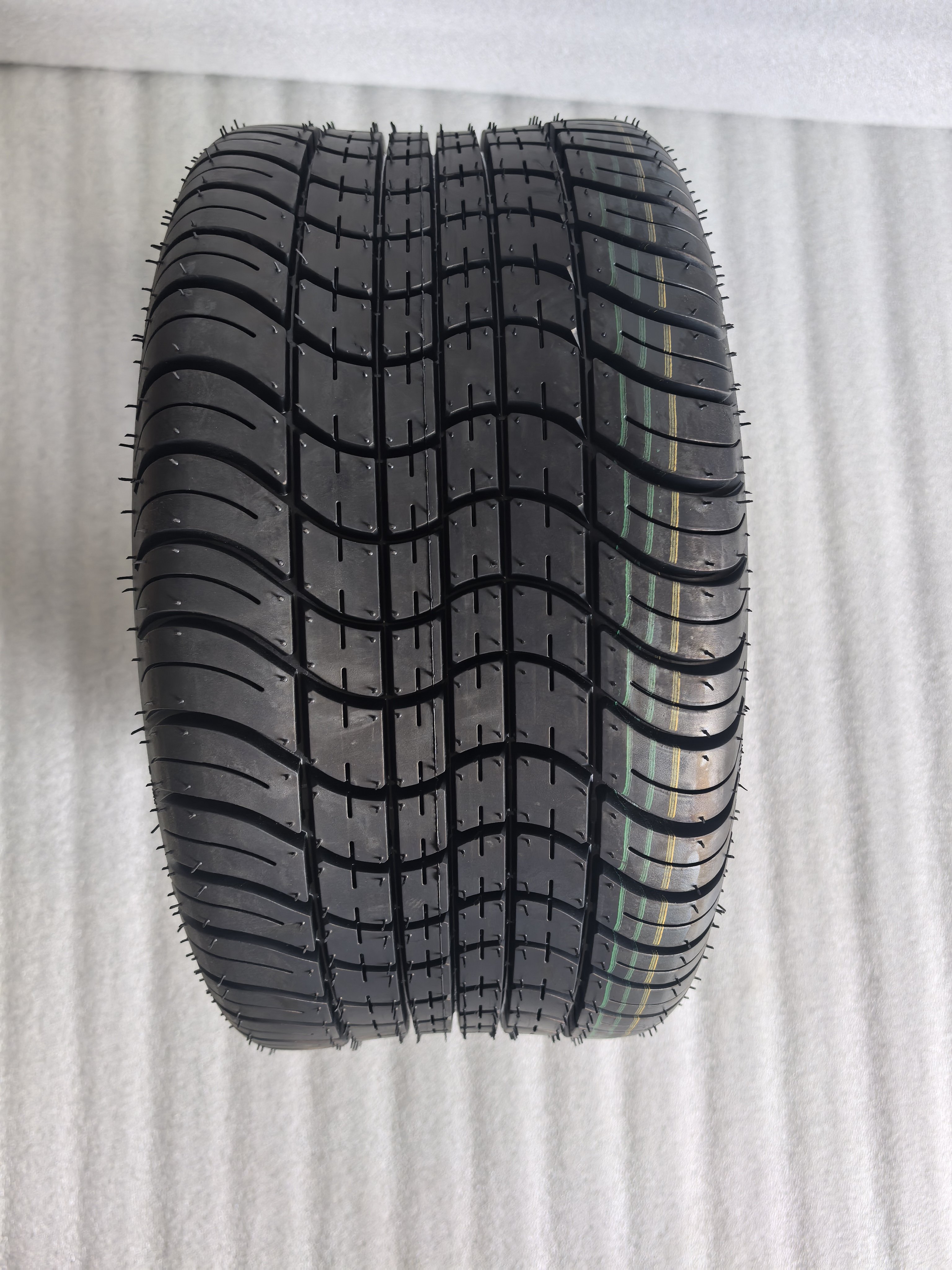 Spot Stocks 6 Ply 205/50-10 Tires and Wheel Rims for Golf Carts /hunting Cars /Club Cars