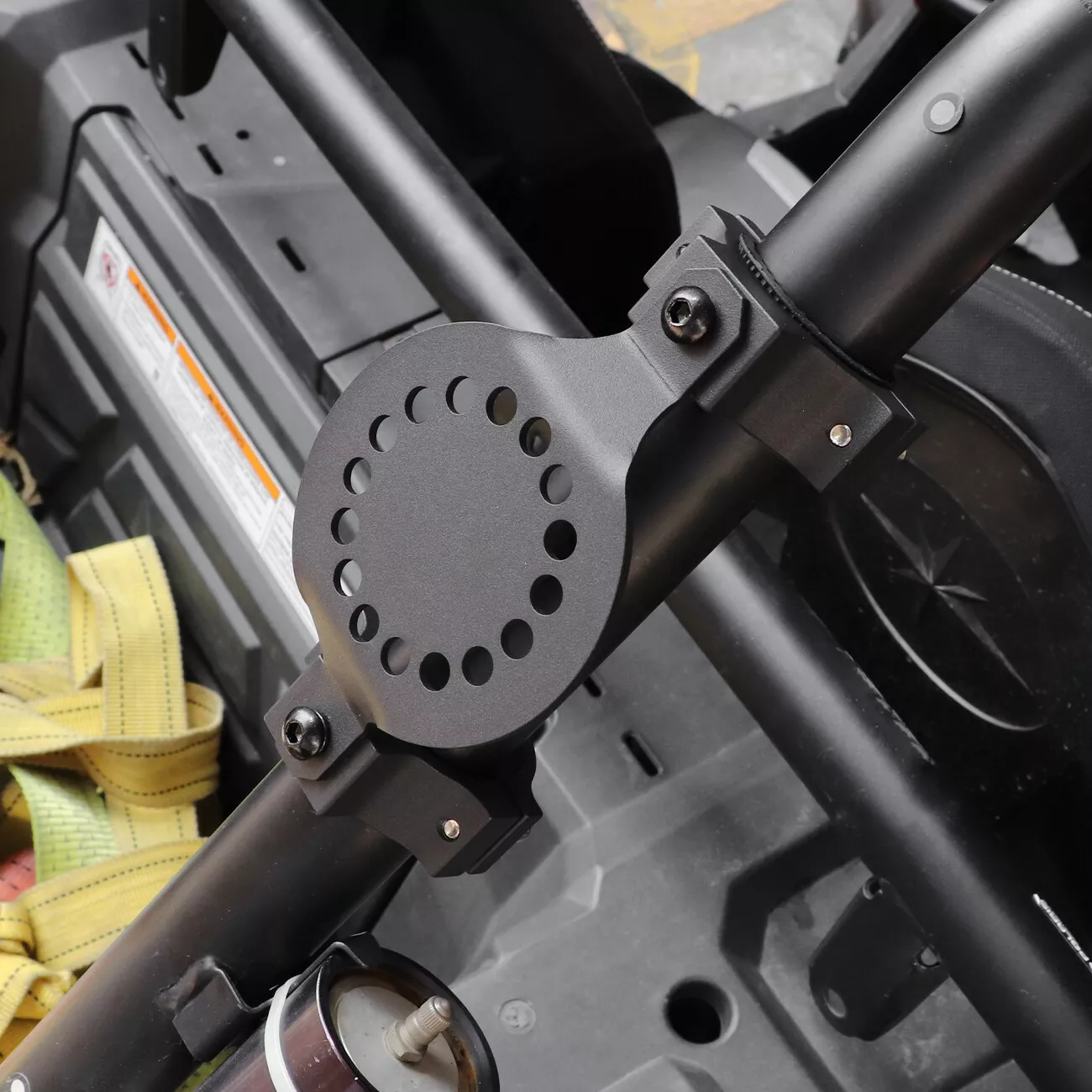 1.5''- 2'' Roll Bar UTV ATV Gas Can Mount Bracket Gas Tank Cans Holder for Polaris RZR Can Am Maverick X3