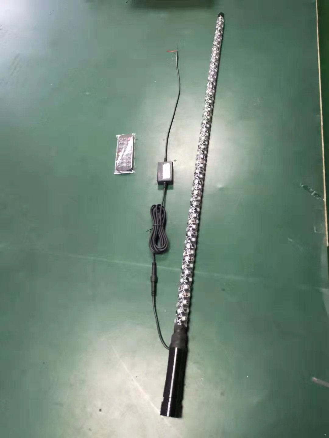 RGB Chasing Dancing LED Antenna Light Buggy UTV ATV Lighted Spiral Flag Whip Lights Remote APP Controlled 3ft 4ft