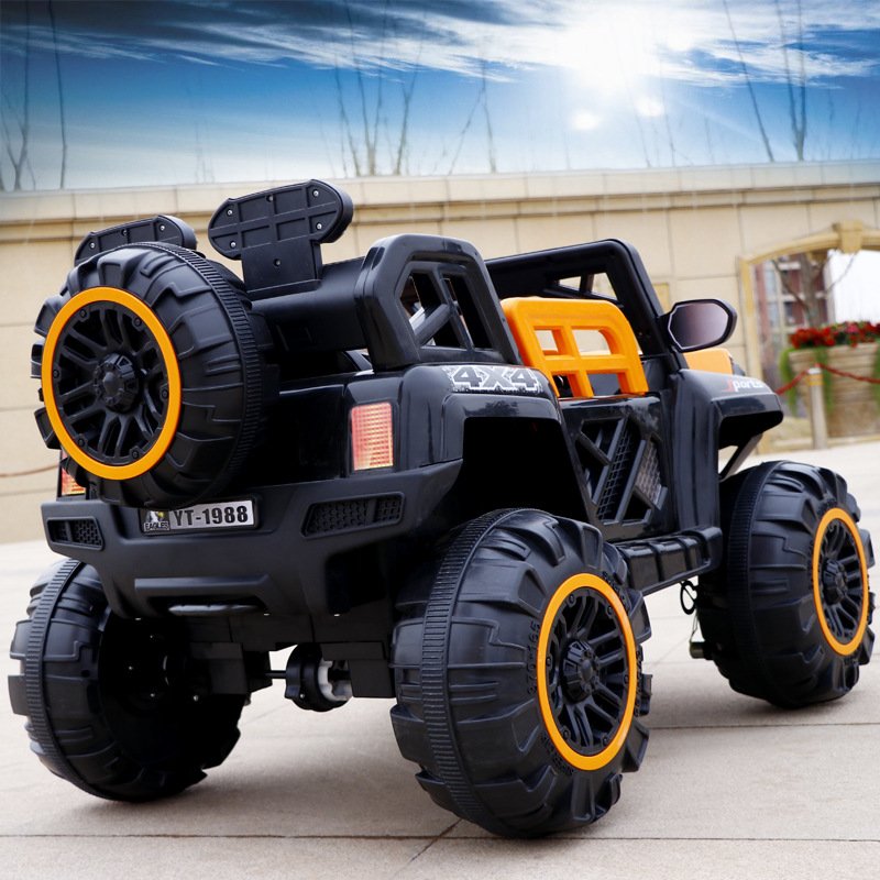 12V Rechargeable Electric Four-Wheel Unisex Beach Off-Road Ride-On Toy for Kids Remote Control Powered by Battery Outdoor ATV