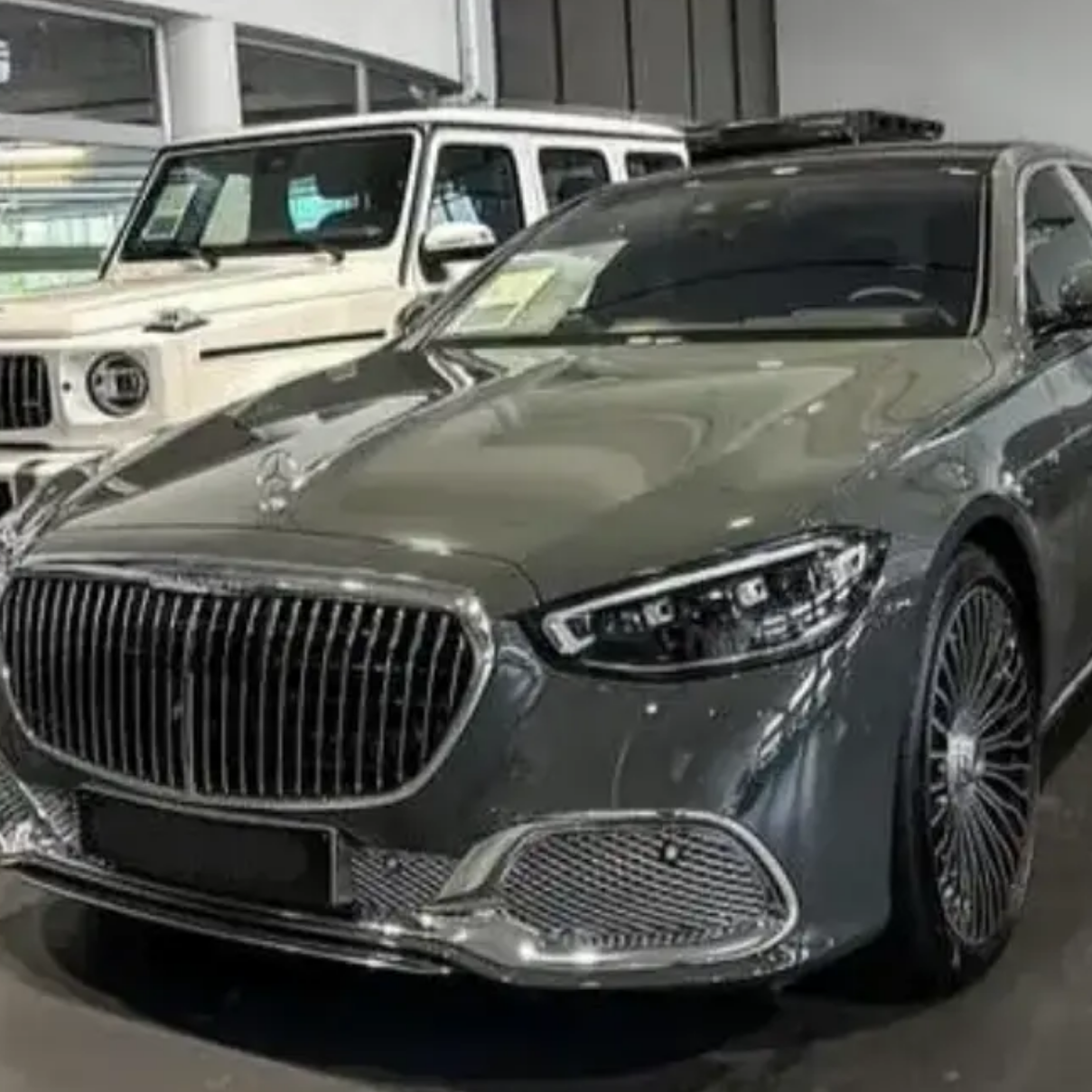 2023 Mercedes-Benz S680 Maybach Best Offer Used Electric Truck Auto Transmission Left Steering Panoramic Sunroof Leather Seats