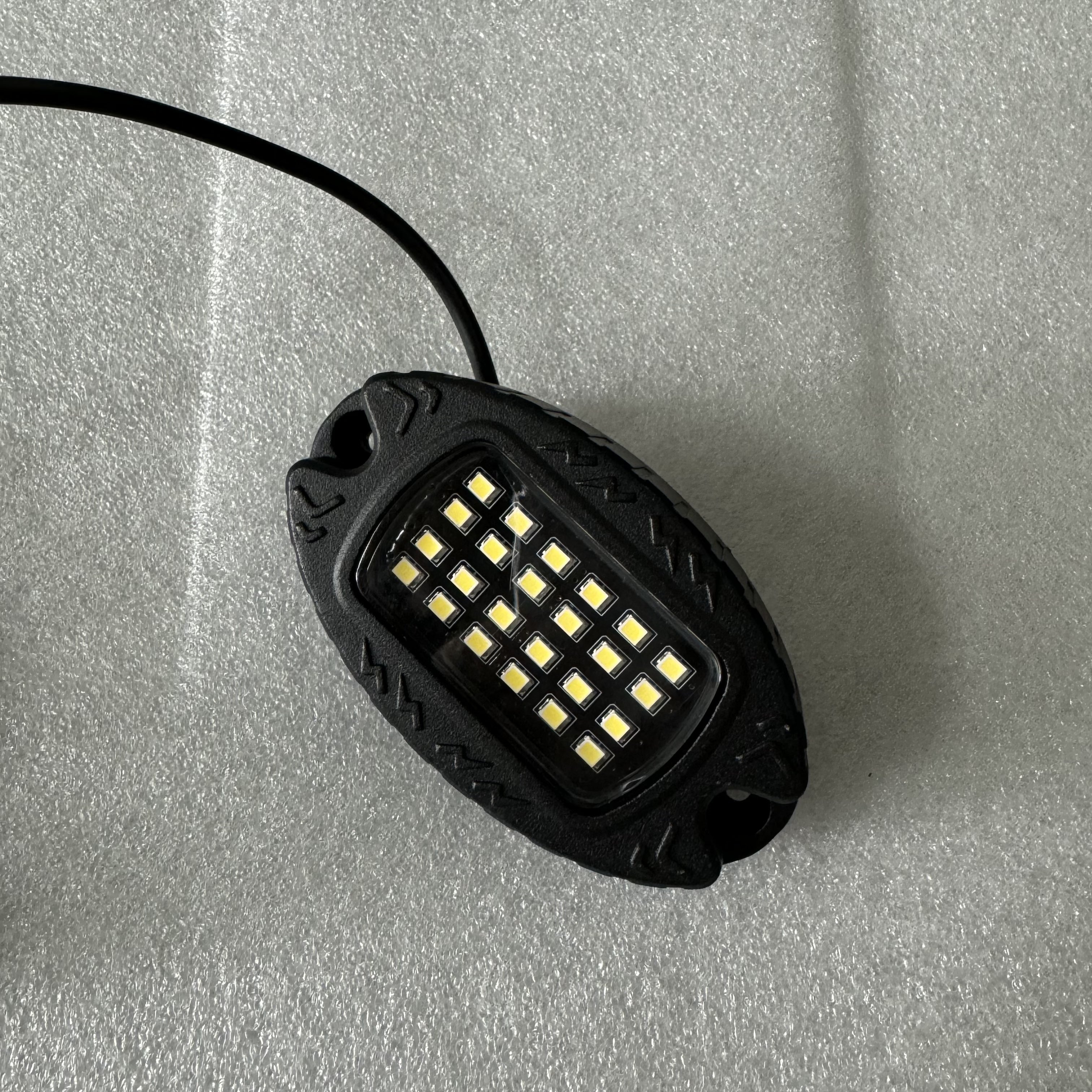 JINXIN Hot Sale High Bright 24 Leds Rock Light Car Underglow Ambient Lamp for Jeeps Truck AVT Offroad Decorative Rock Light
