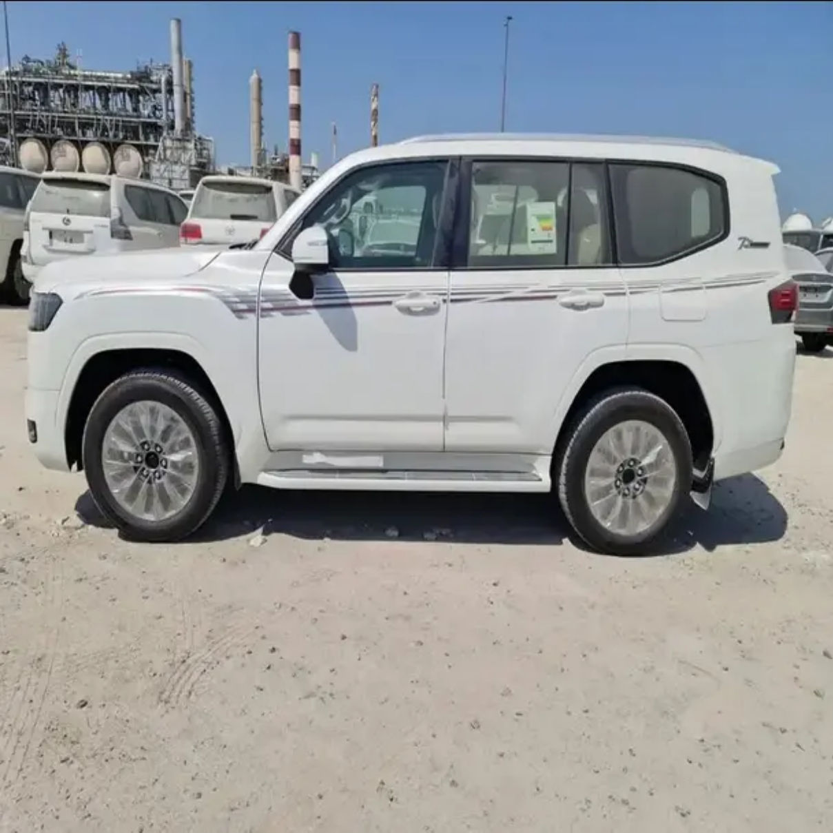100% Used 2020 Toyot.a Land T O Y O T a Cruiser