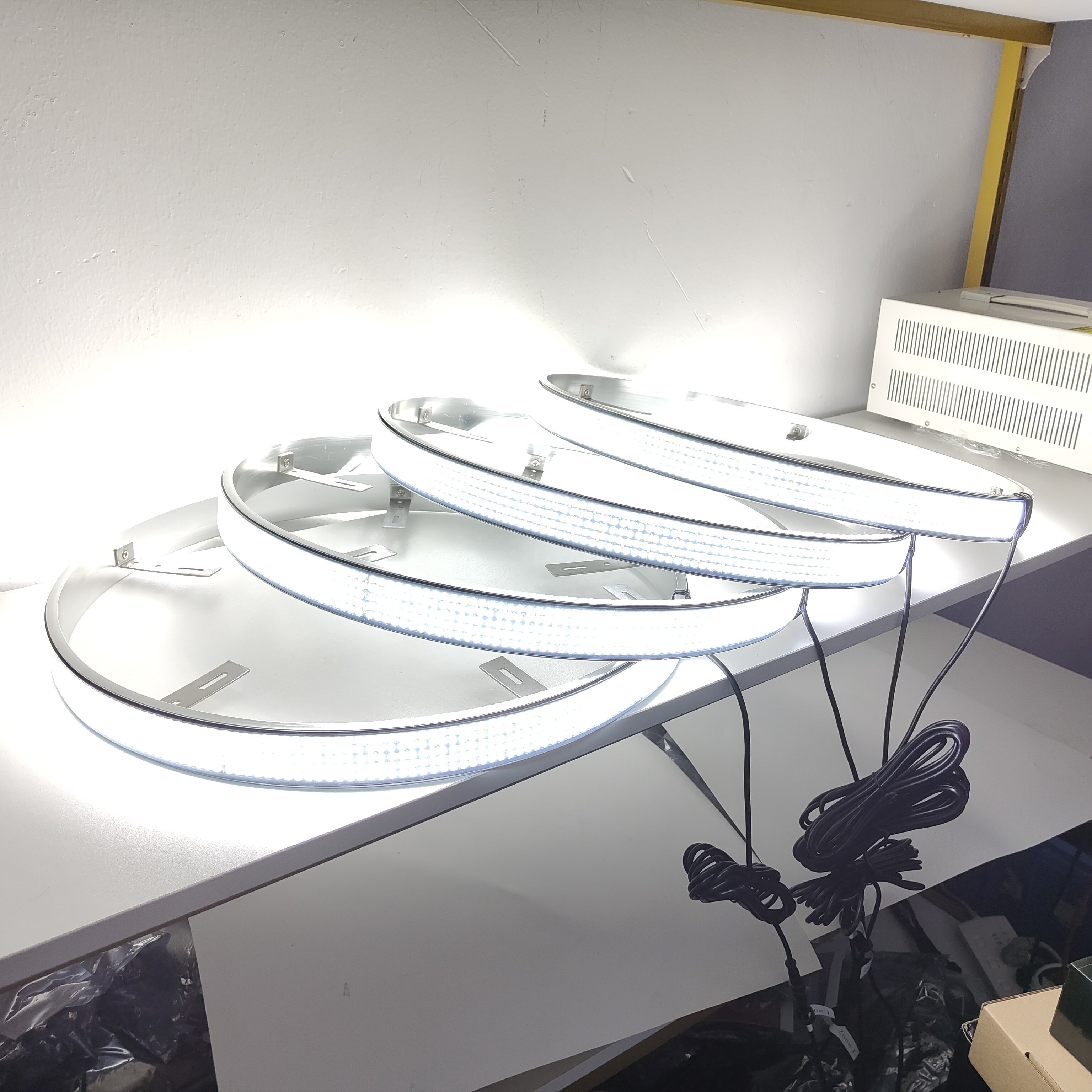 Factory Direct Price Hot 5 Row Pure White LED Truck Light System Led Wheel Light for Truck Auto ATV RZR Car