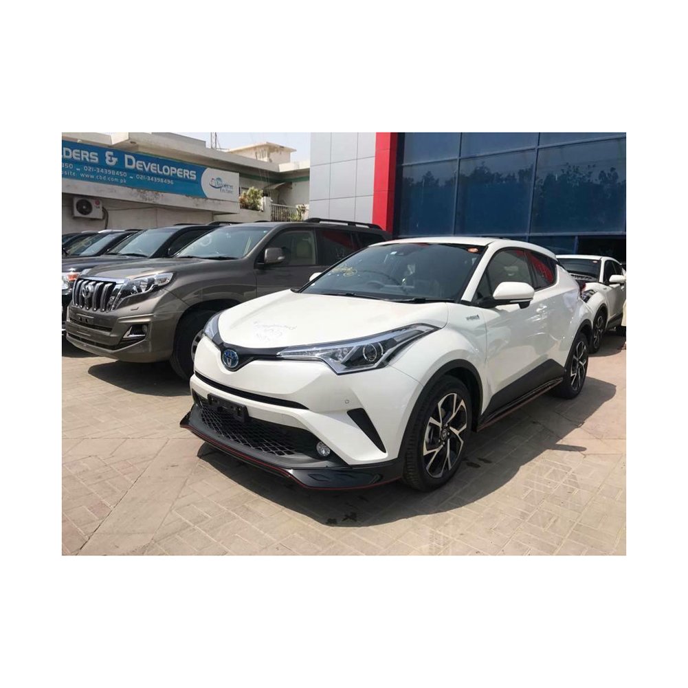 TOYOTAII CH-R HYBRID 2018 2019 2020 22021 Displacement 2.0L High