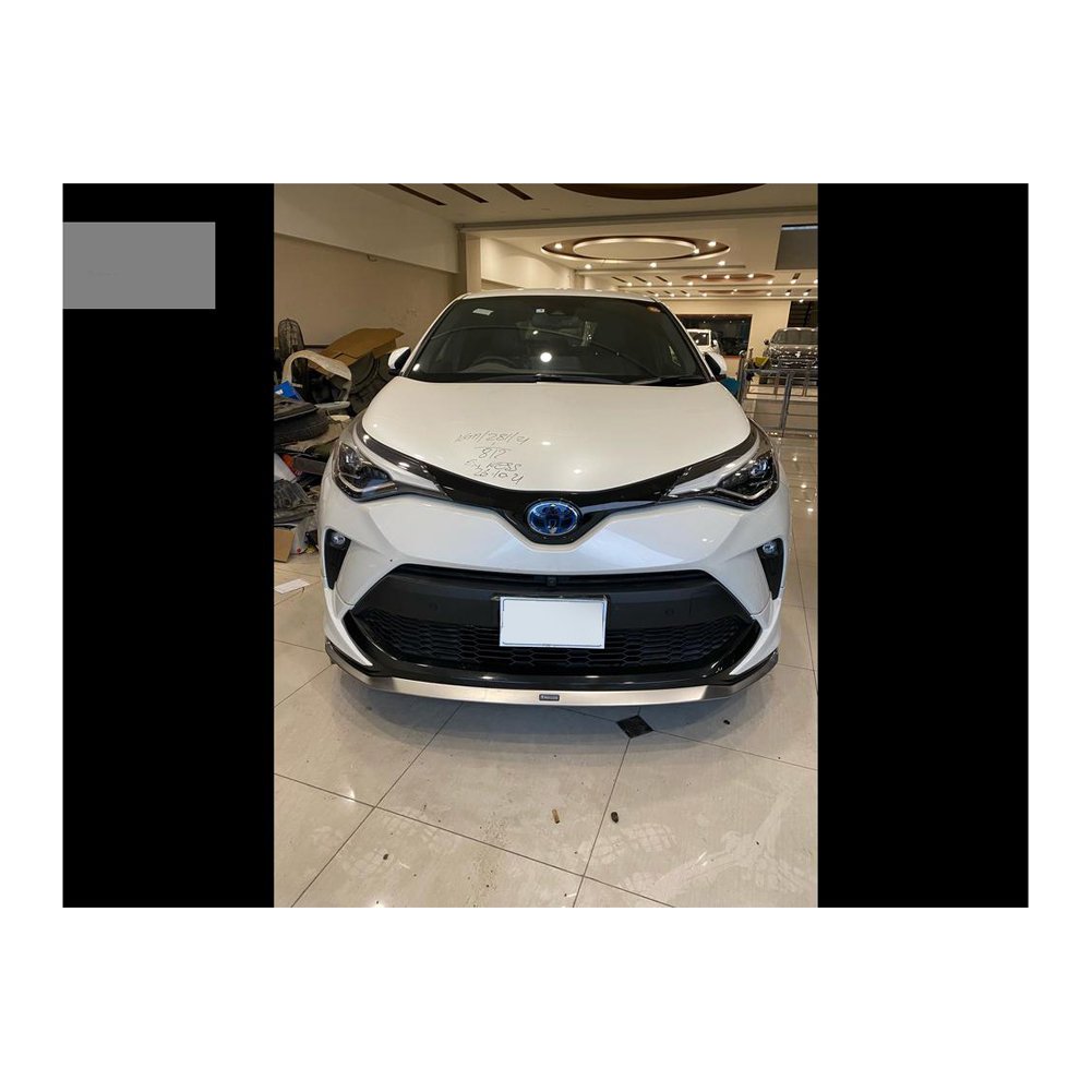 TOYOTAII CH-R HYBRID 2018 2019 2020 22021 Displacement 2.0L High