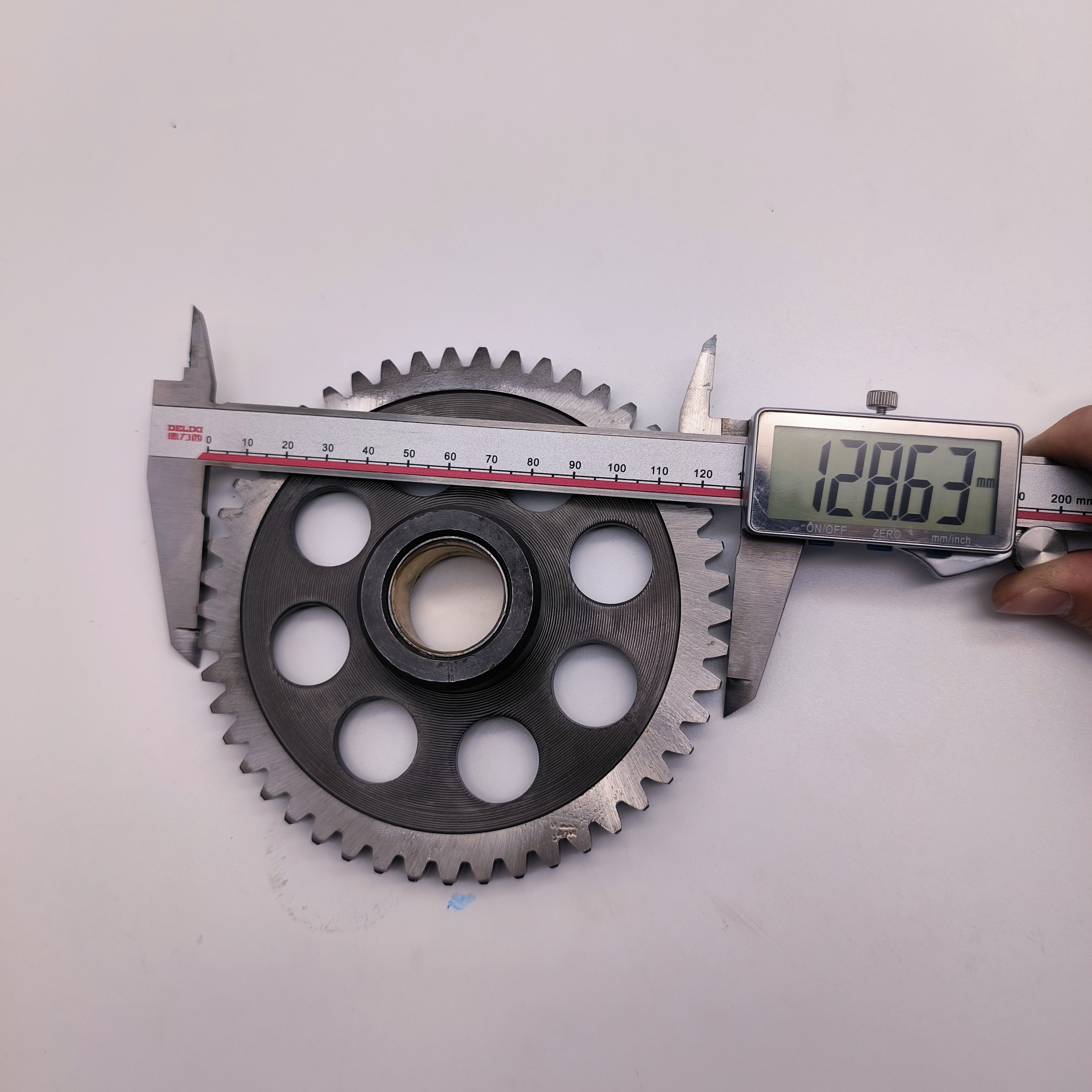 Starter Clutch Output Gear for Stels ATV 300B Bu Yang 300 Feishen FA-D300 H300 G300 OEM LU020047 23705 2.1.01.0280 ATV UTV Parts