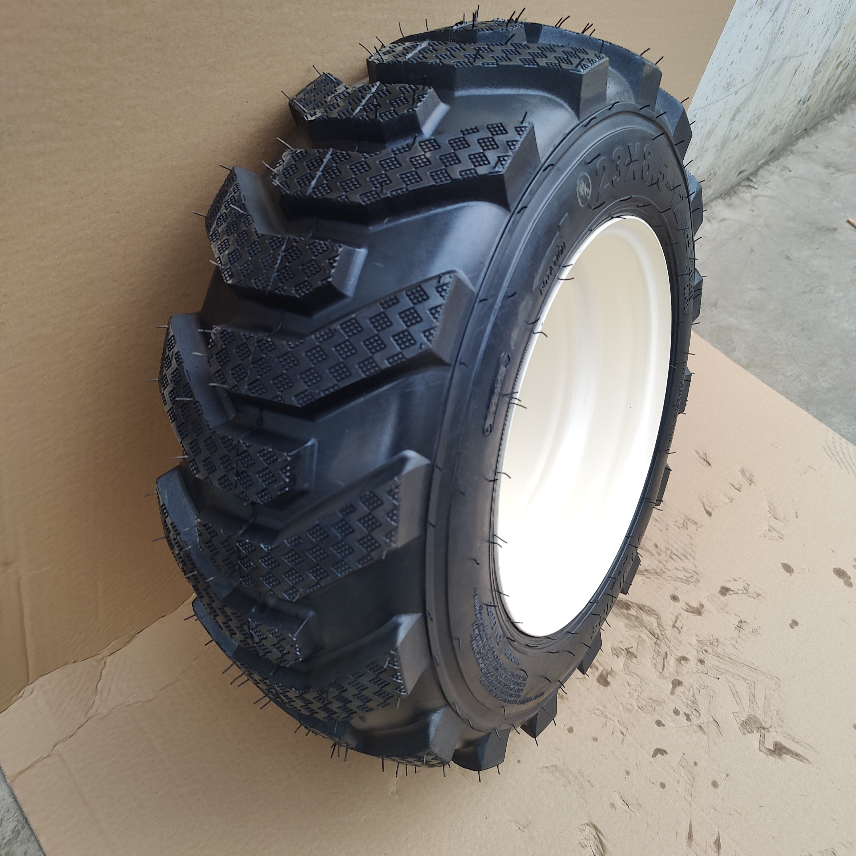 ATV Tires Wholesale 23x7-10 23X8.5-12 ATV and UTV Tires Manufactural Tyre Tubeless Rubber Wheel Tubeless