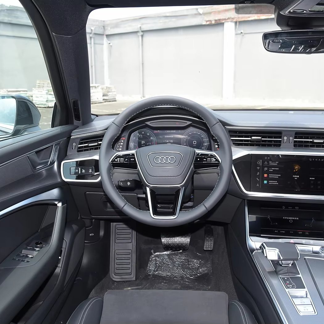 Cheap Price Second Hand A6L Gasoline 2.0T Medium Large Car 140kw 4 Door 5 Seat Good Exterior Used A6L