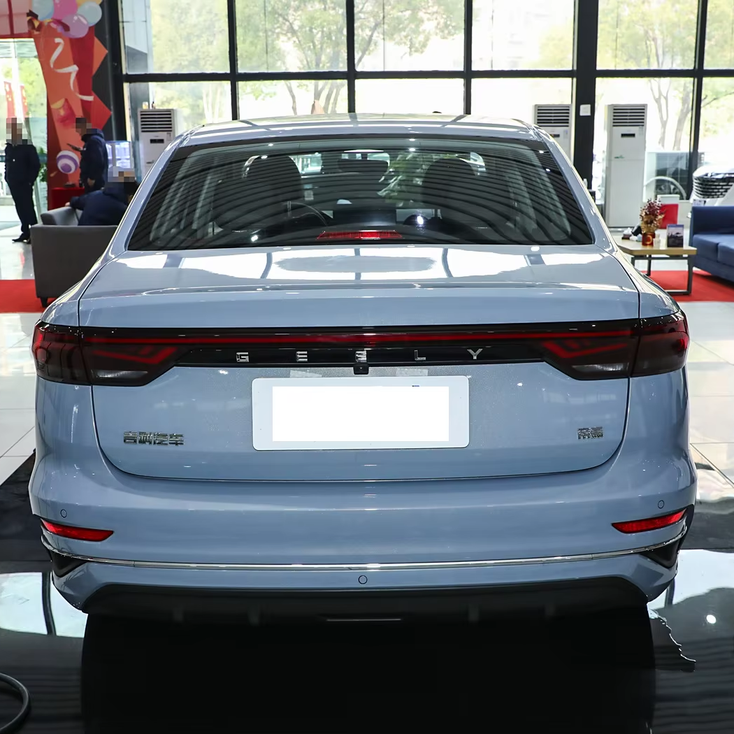 Geely Emgrand Gasoline Car Four-door Five-seat Automatic Manual Option 1.5L,127 HPreverse Image Ultrasonic radar Chinese Brand