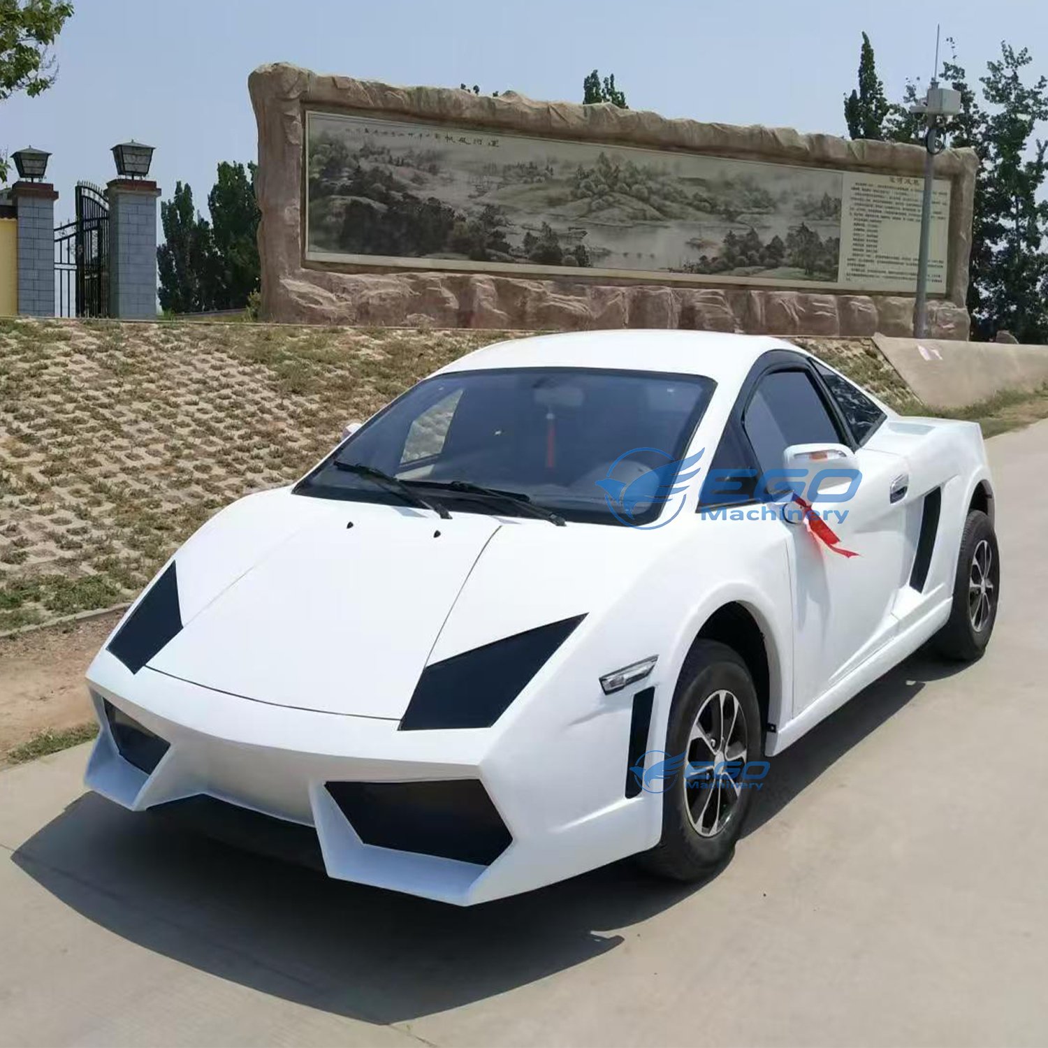 2025 Pre-sale Sports Car 2024 High-performance 110km Electric Sports Car New Energy Vehicles