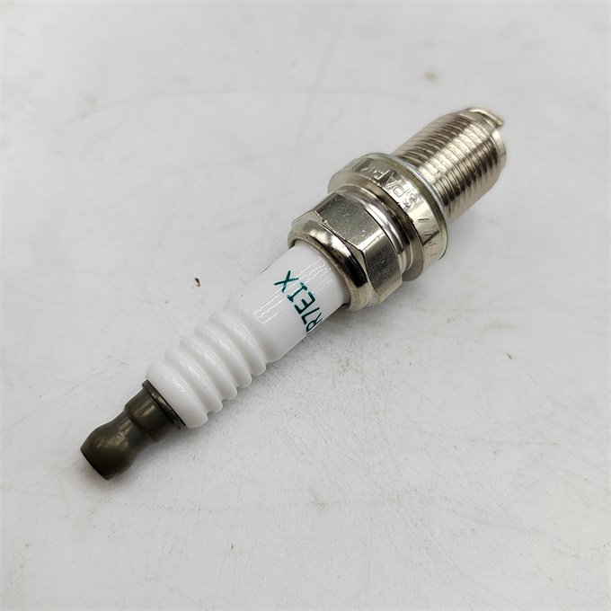 WLGRT Factory price Bkr7eix Double Iridium Spark Plug For BMW VOLKSWAGEN AUDI PORSCHE