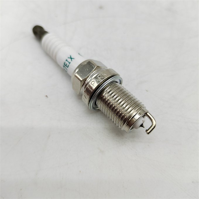 WLGRT Factory price Bkr7eix Double Iridium Spark Plug For BMW VOLKSWAGEN AUDI PORSCHE