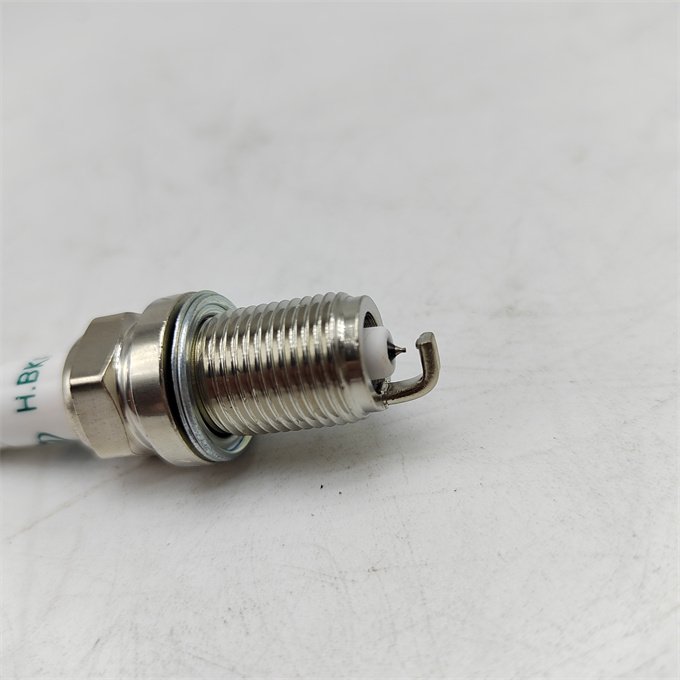 WLGRT Factory price Bkr7eix Double Iridium Spark Plug For BMW VOLKSWAGEN AUDI PORSCHE
