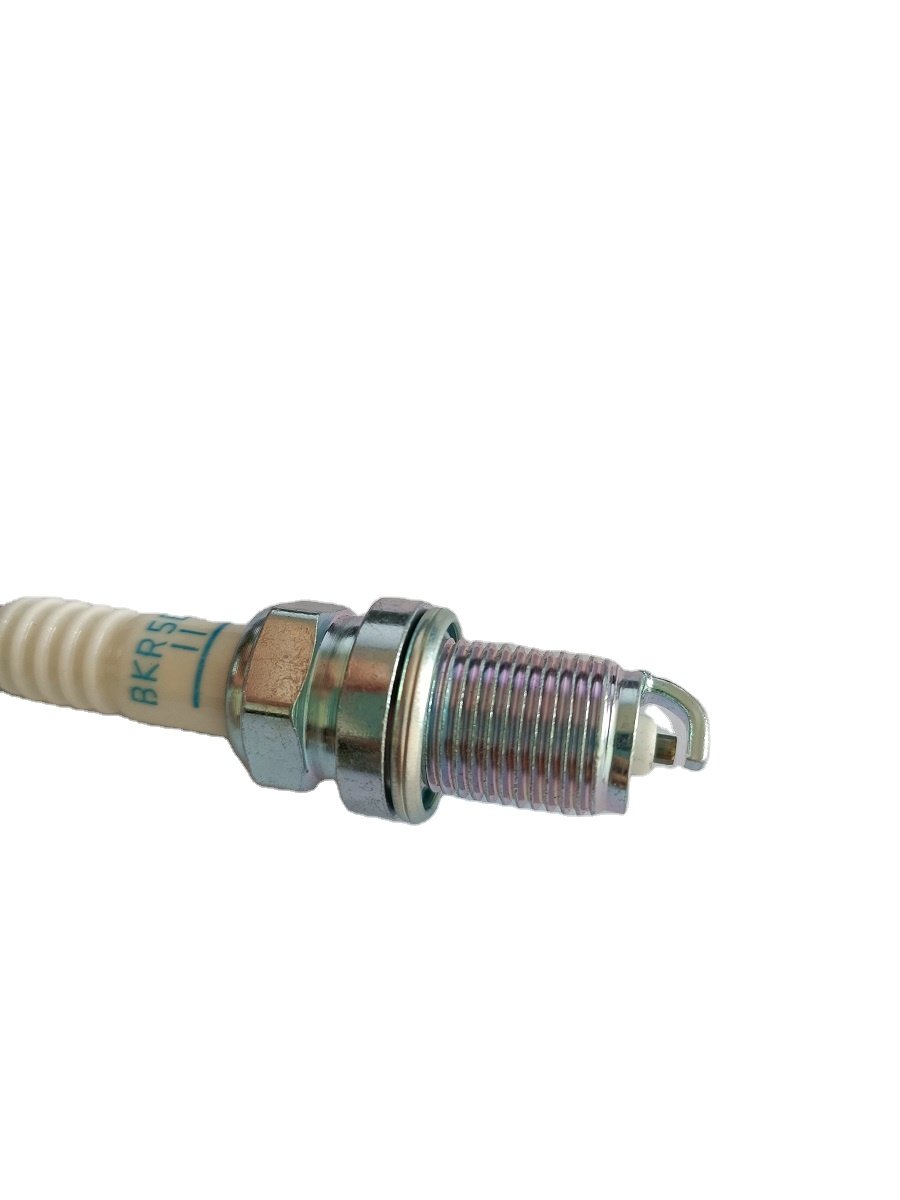 Wholesale high quality Spark Plug 1881411051 18814-11051 BKR5ES-11 Fits For Korean car 18814 11051