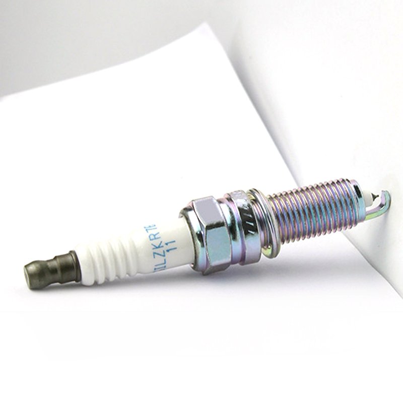 Korea Car Auto Engine Spare Parts Iridium Spark Plug 18846-11070 SILZKR7B-11 For cars