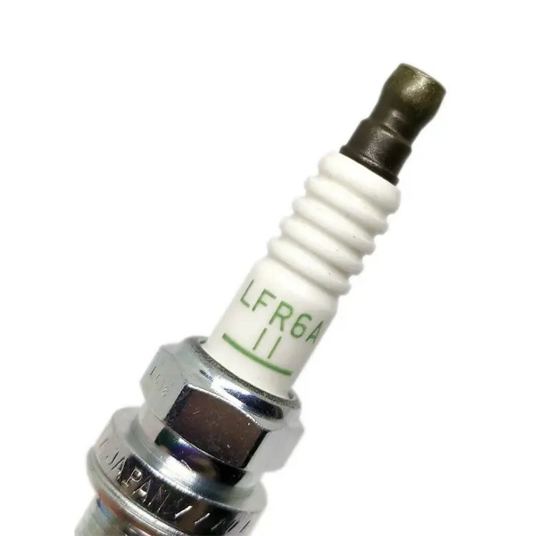 High Performance OEM LFR6A-11 3672 22401-8H516 Spark Plug Fit For Japanese Car Engine Ignition Parts