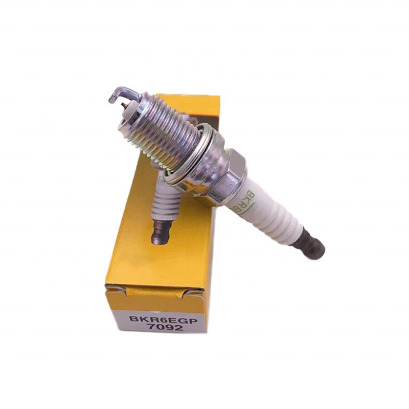 Factory Hot Sale High Quality Auto Iridium Spark Plug Package 4pcs 7092 For Ngk OEM BKR6EGP 7092 Spark Plugs