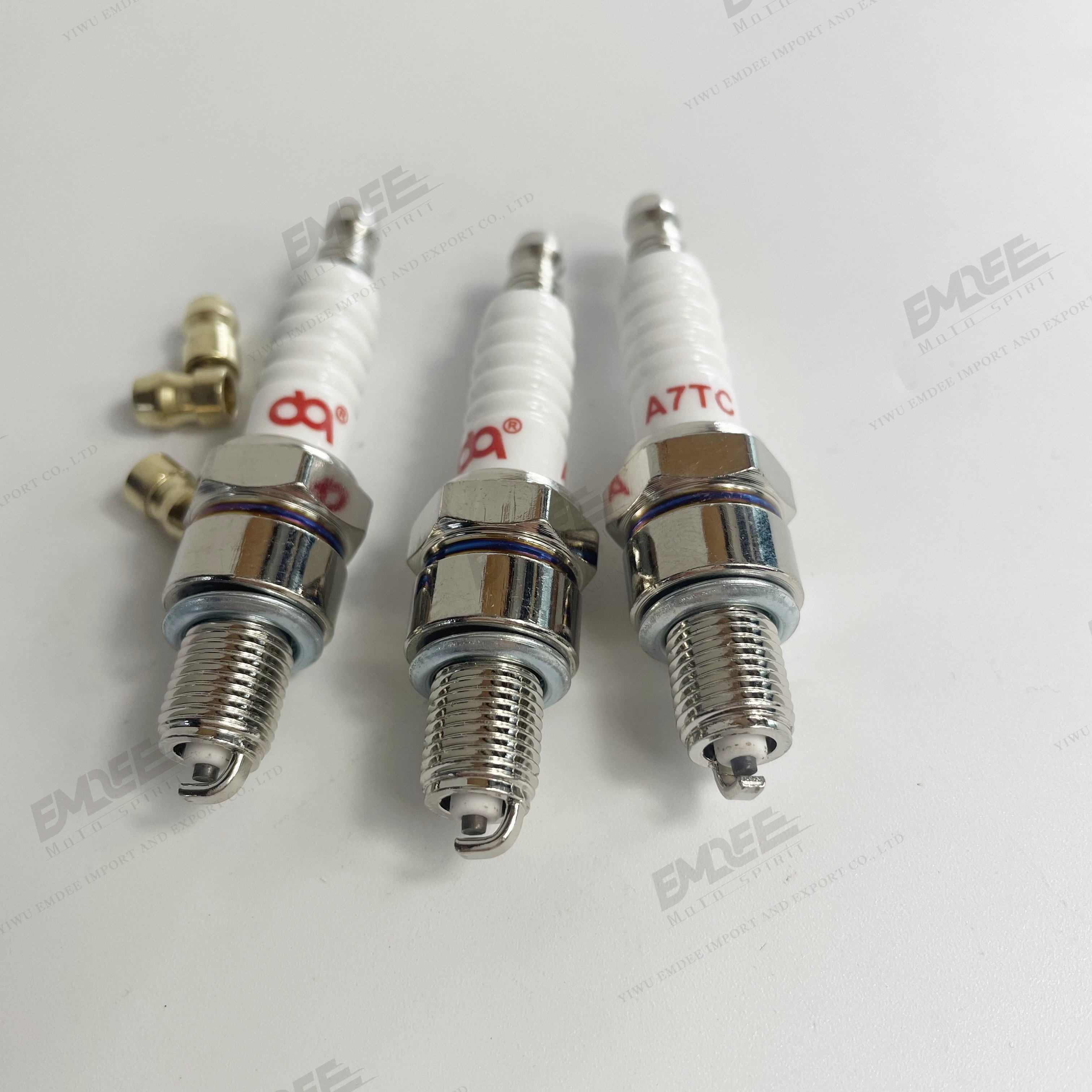 Motorcycle Parts High Quality Ignition System Spark Plug A7TC bright nickel Red marking Factory Direct Wholesale