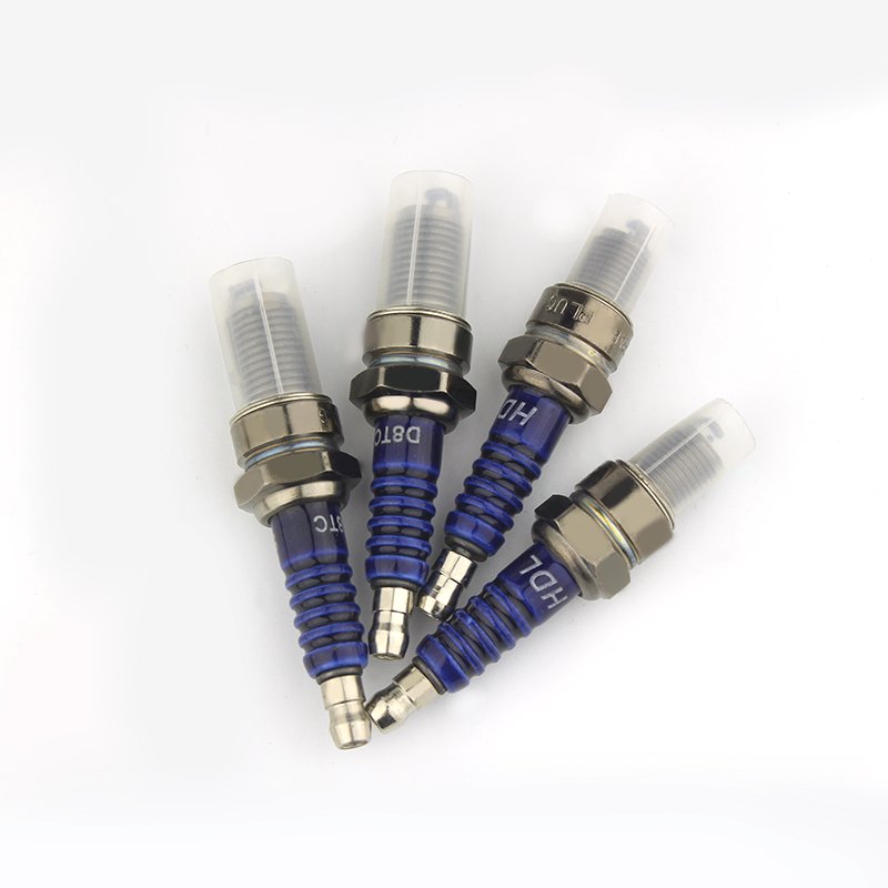 factory price high quality engine parts motorcycle spark plug A7TC C7HSA