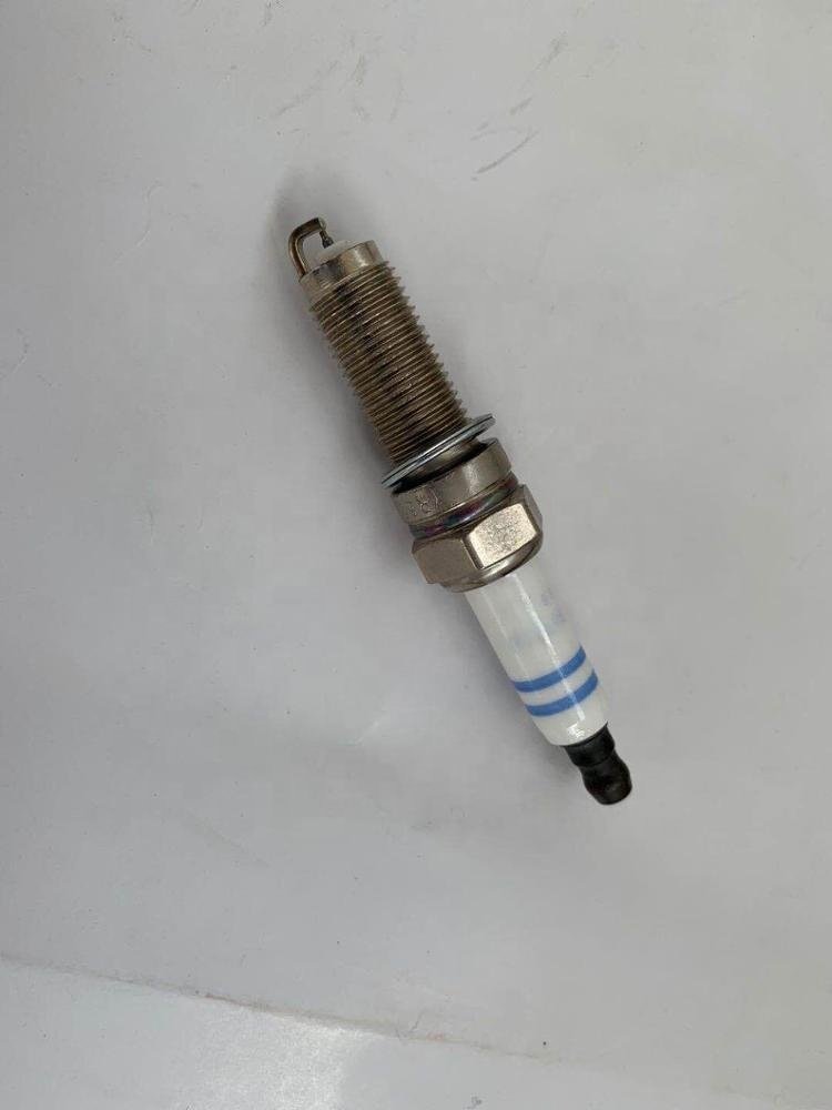 High quality double iridium spark plug YR6SII3320 0242140552 gas powered car