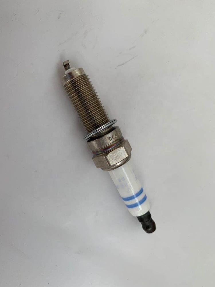 High quality double iridium spark plug YR6SII3320 0242140552 gas powered car