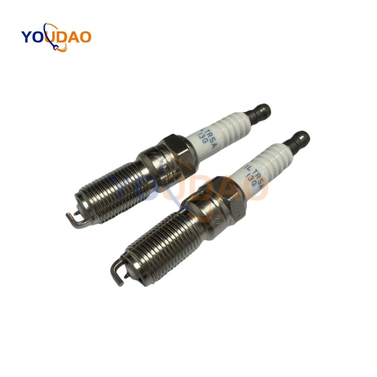 L3Y2-18-110 ILR5A-13G LFG118110 1379739 12597464 4810709 4811581 12620540 Hot Selling Spark Plug